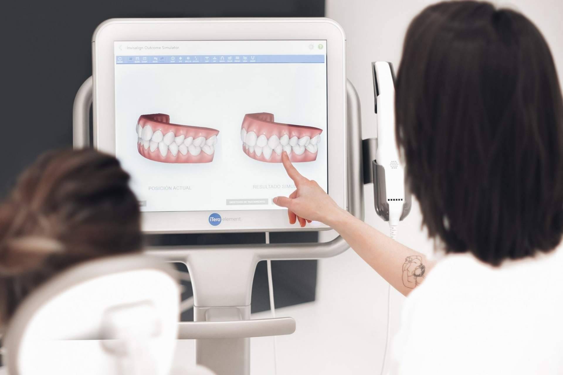Centros en Línea ofrece el tratamiento Invisalign en Murcia
