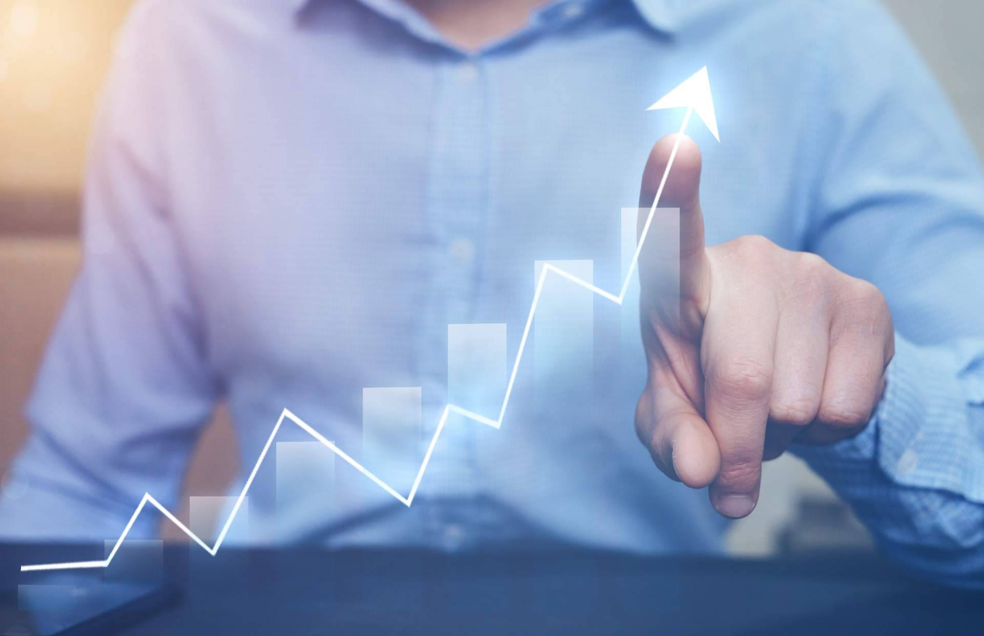 Las empresas pueden obtener mejoras gracias al mentor de ventas Javier Ramos