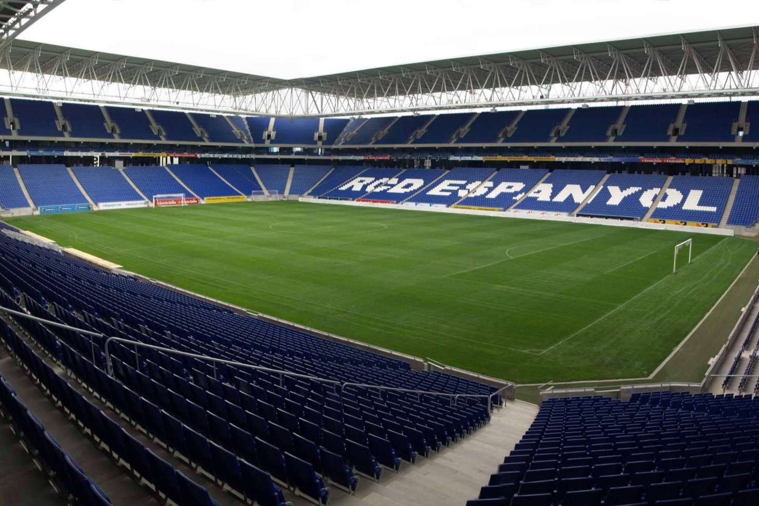Conseguir entradas para el RCD Espanyol y sentir la adrenalina en primera línea