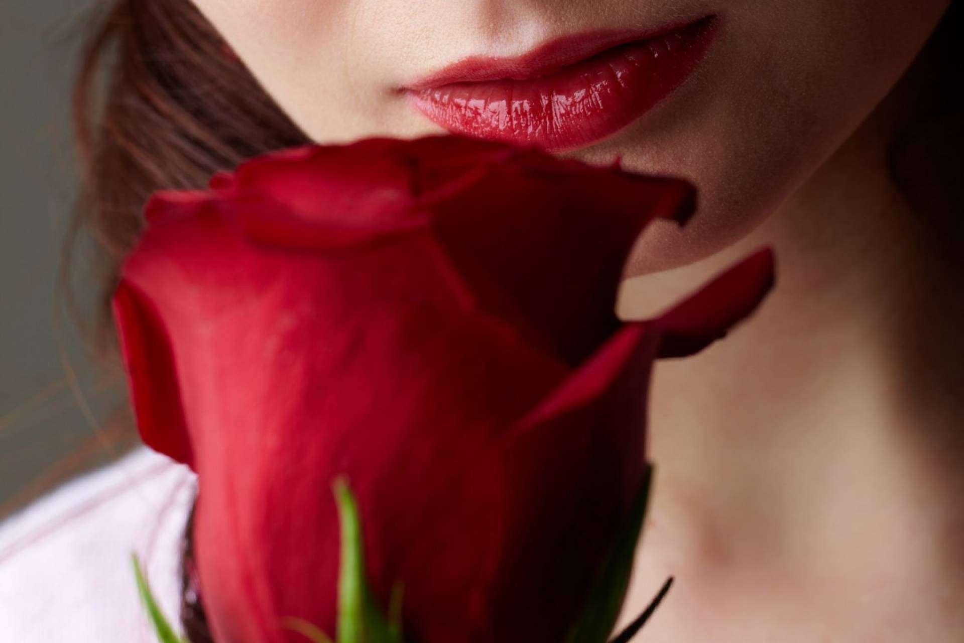 Crisessens.es ofrece perfumes y cosmética de alta calidad