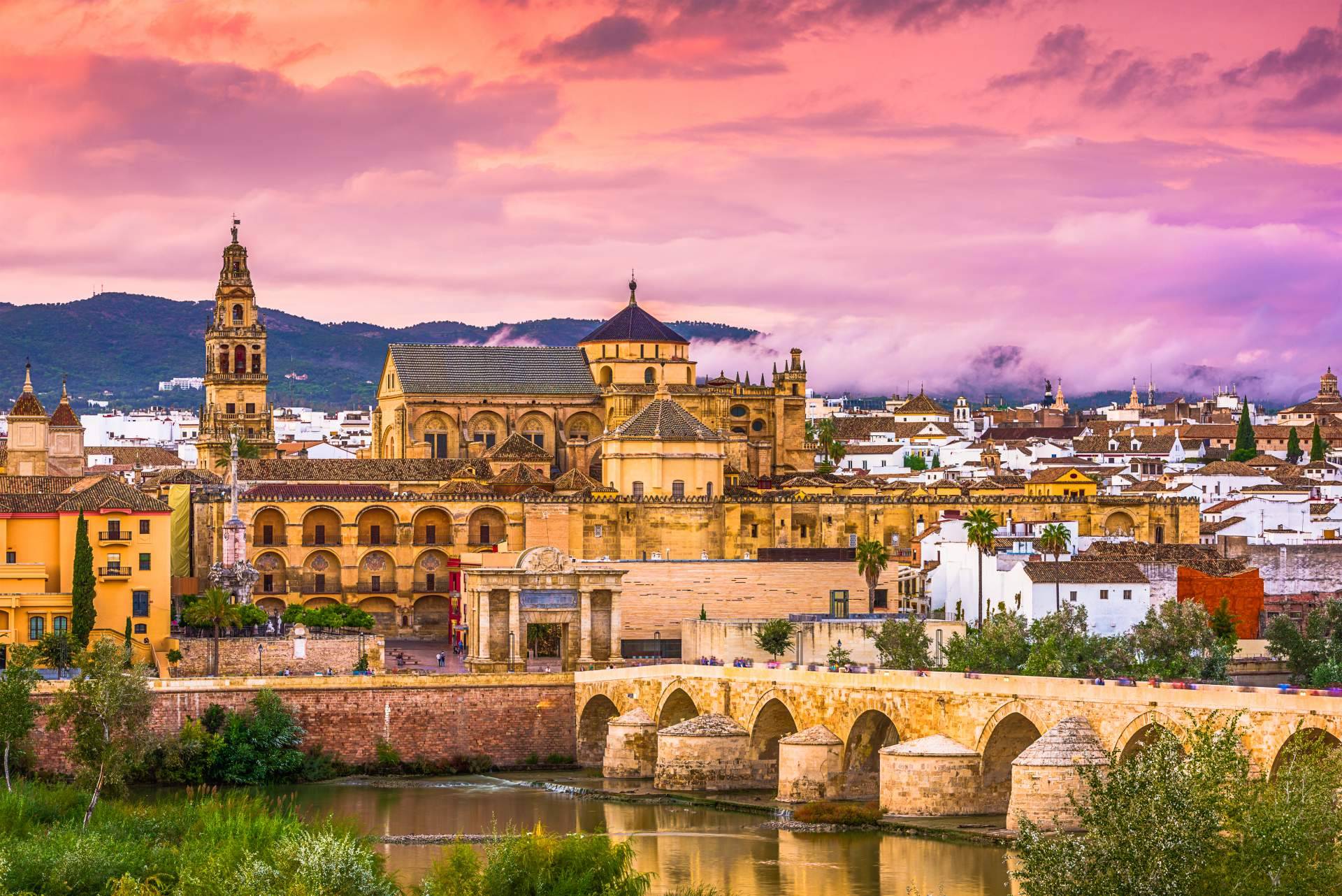 Por qué se debe visitar Córdoba con las visitas guiadas de APIT Córdoba