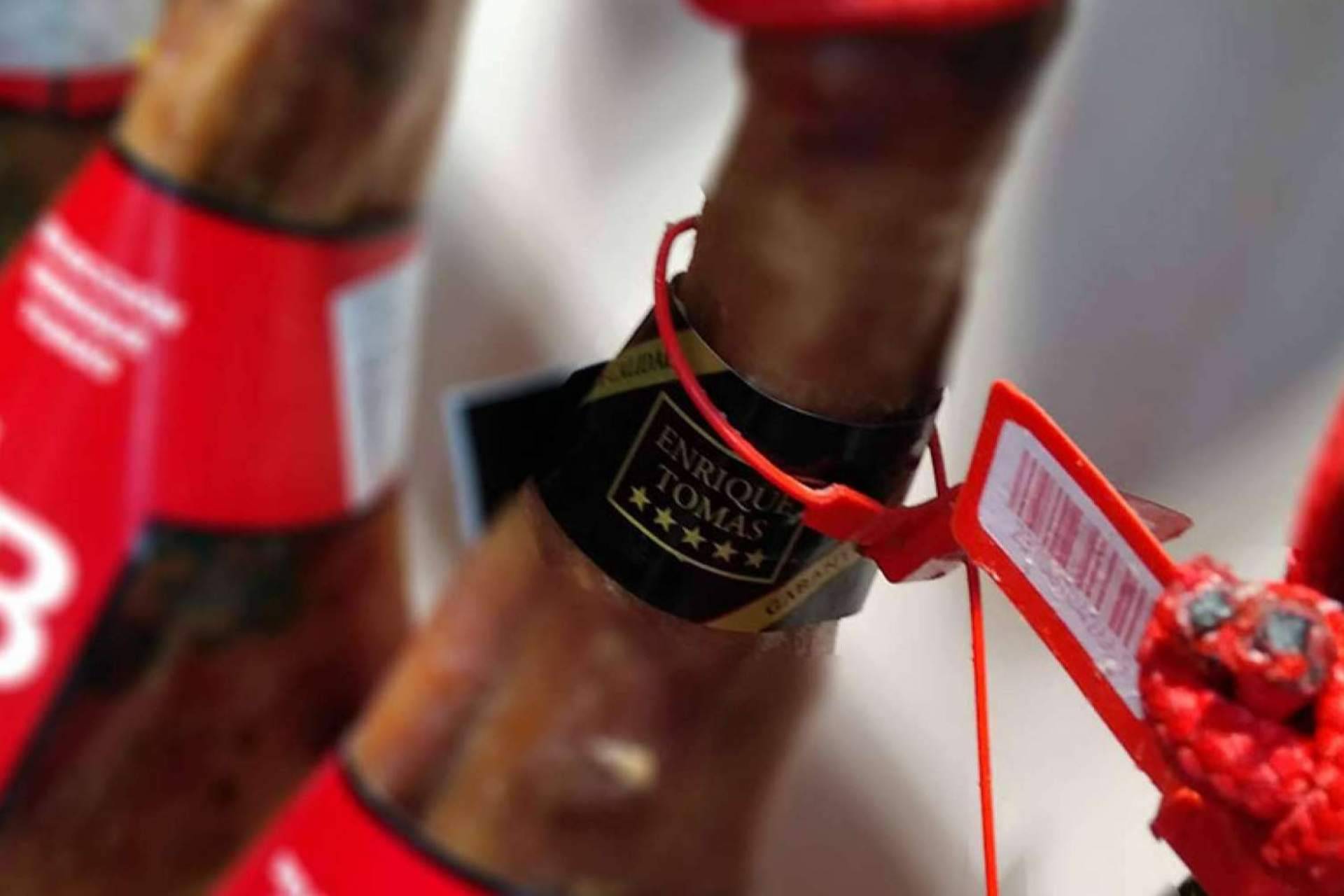 Comprar jamón ibérico con garantías en Enrique Tomás