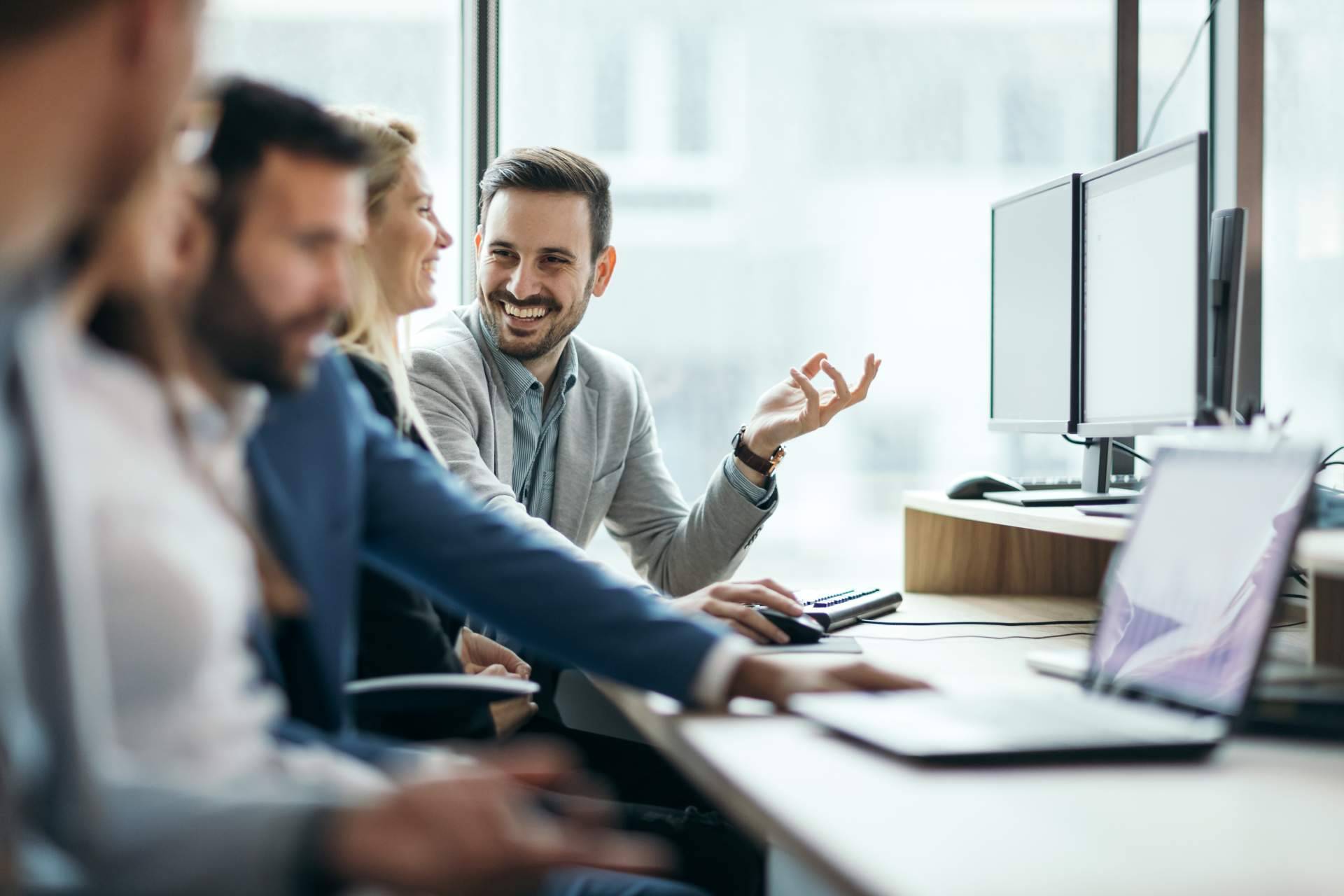 Optimizar y adaptar las tareas de un trabajo mediante el upskilling y el reskilling