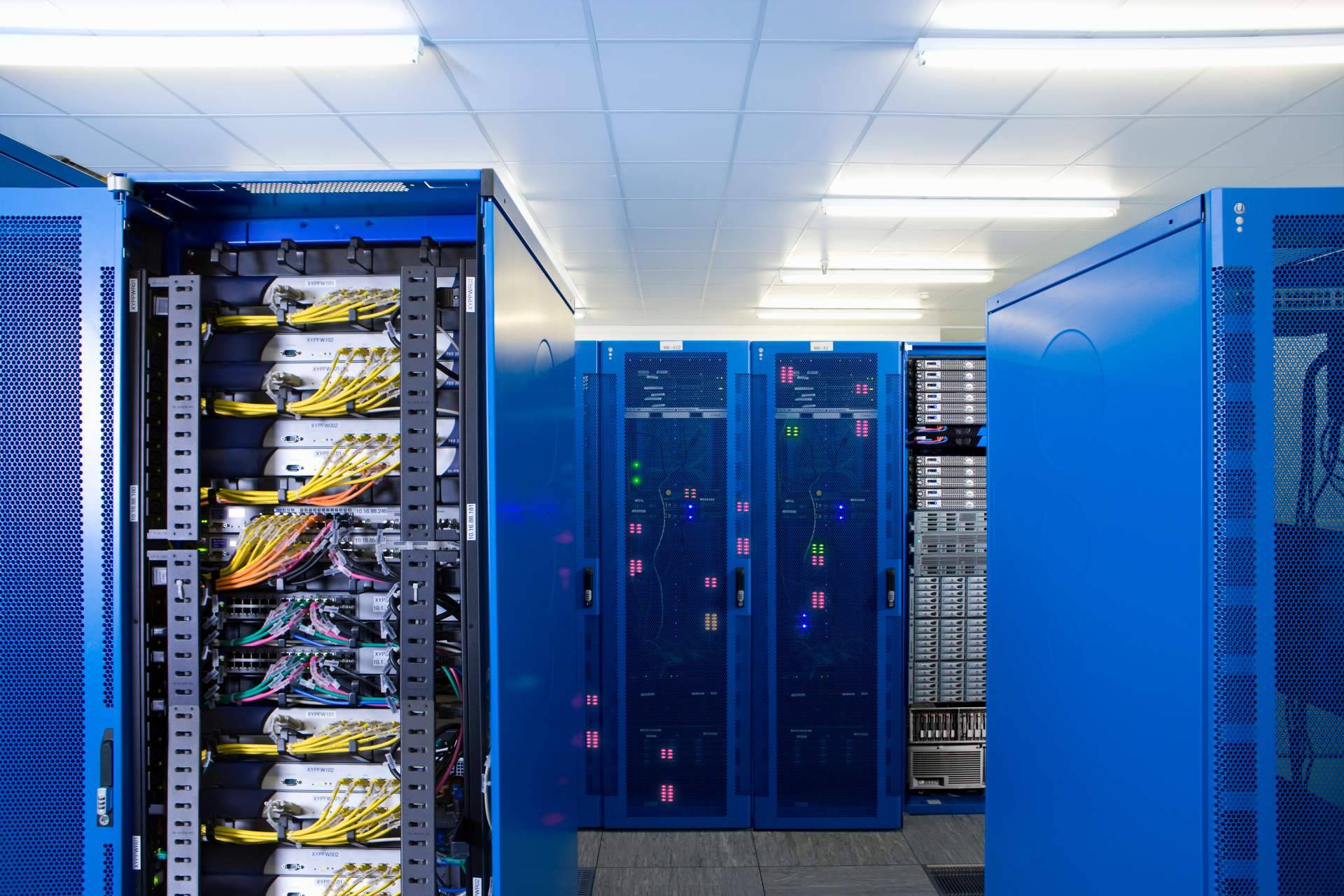 Trabajar en remoto y adecuados a grandes sitios web con los servidores virtuales de ERA Hosting