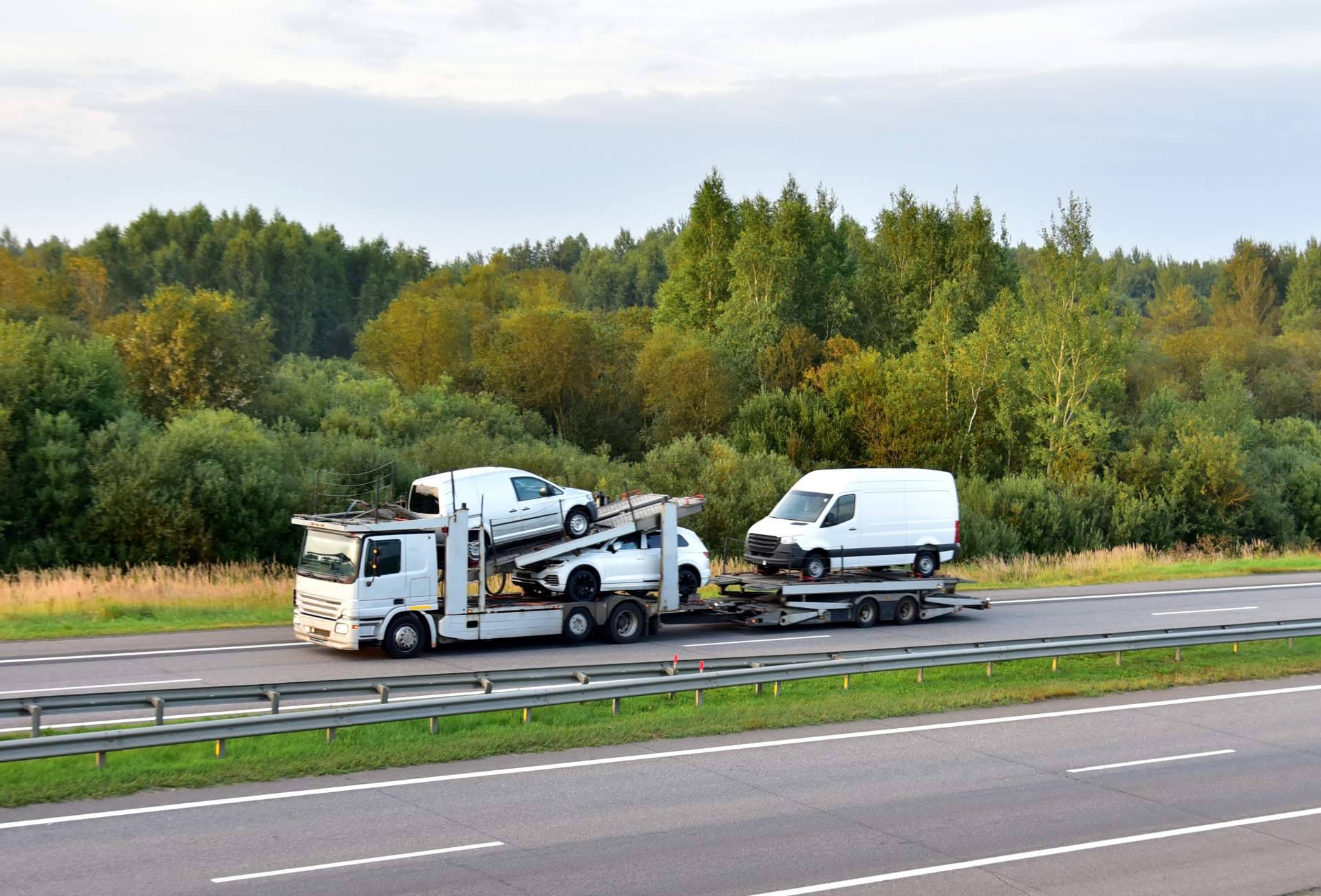 Transportar un coche en España con Transportamos Tu Coche