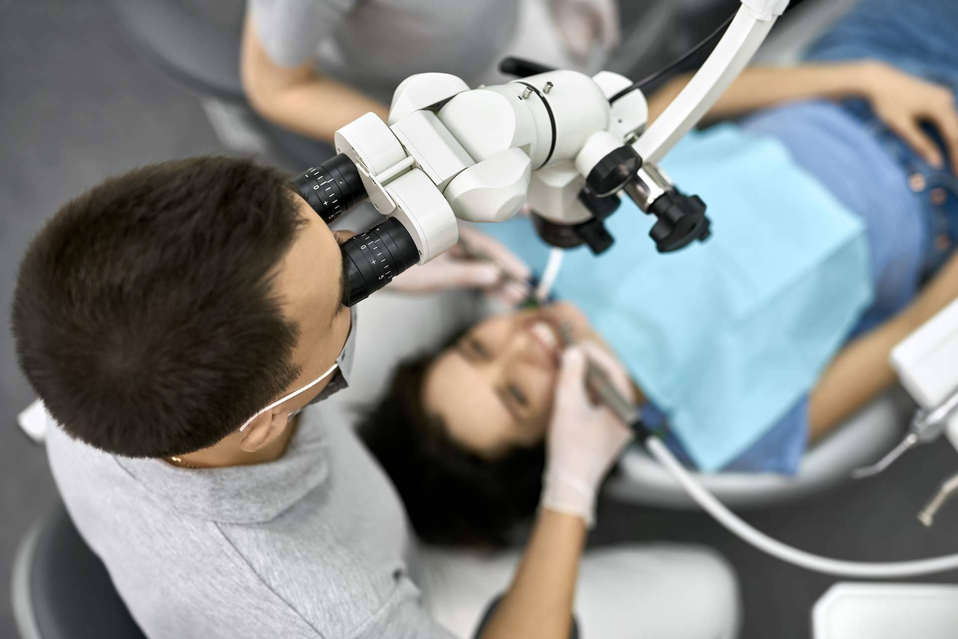 La sede de Doctores Dental en Puerta Bonita situada en el distrito de Carabanchel, está dirigida por el doctor Esteban Russo