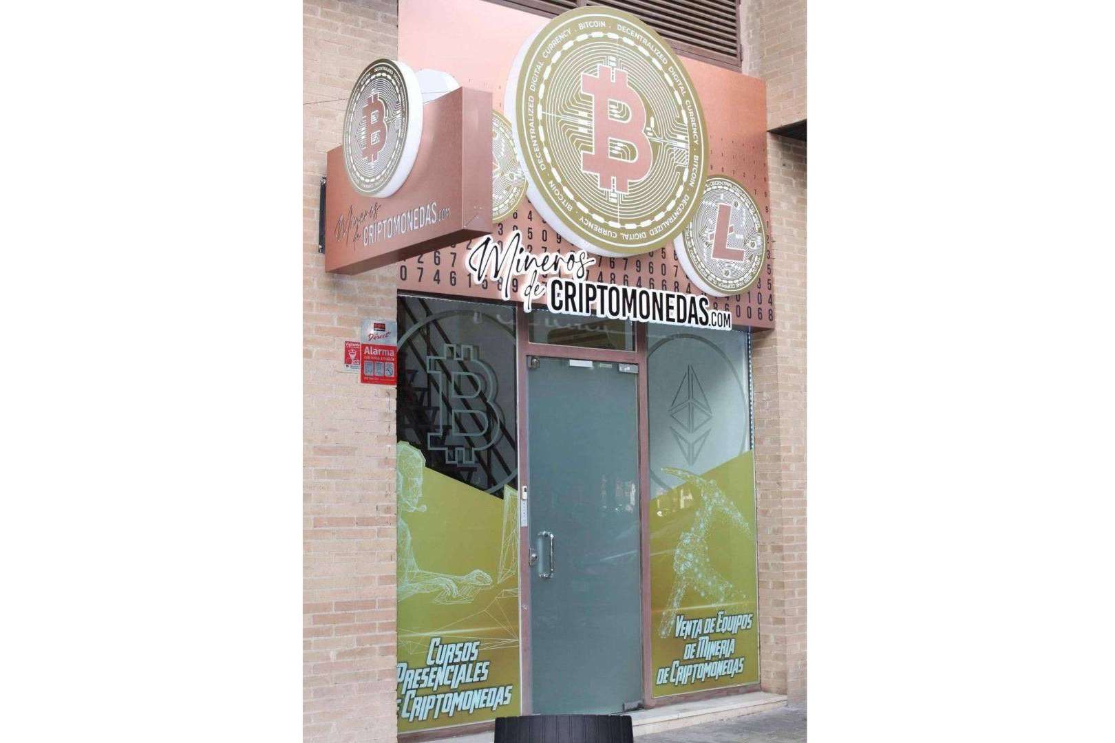 Mineros de Criptomonedas ofrece renting tecnológico para la minería de criptomonedas