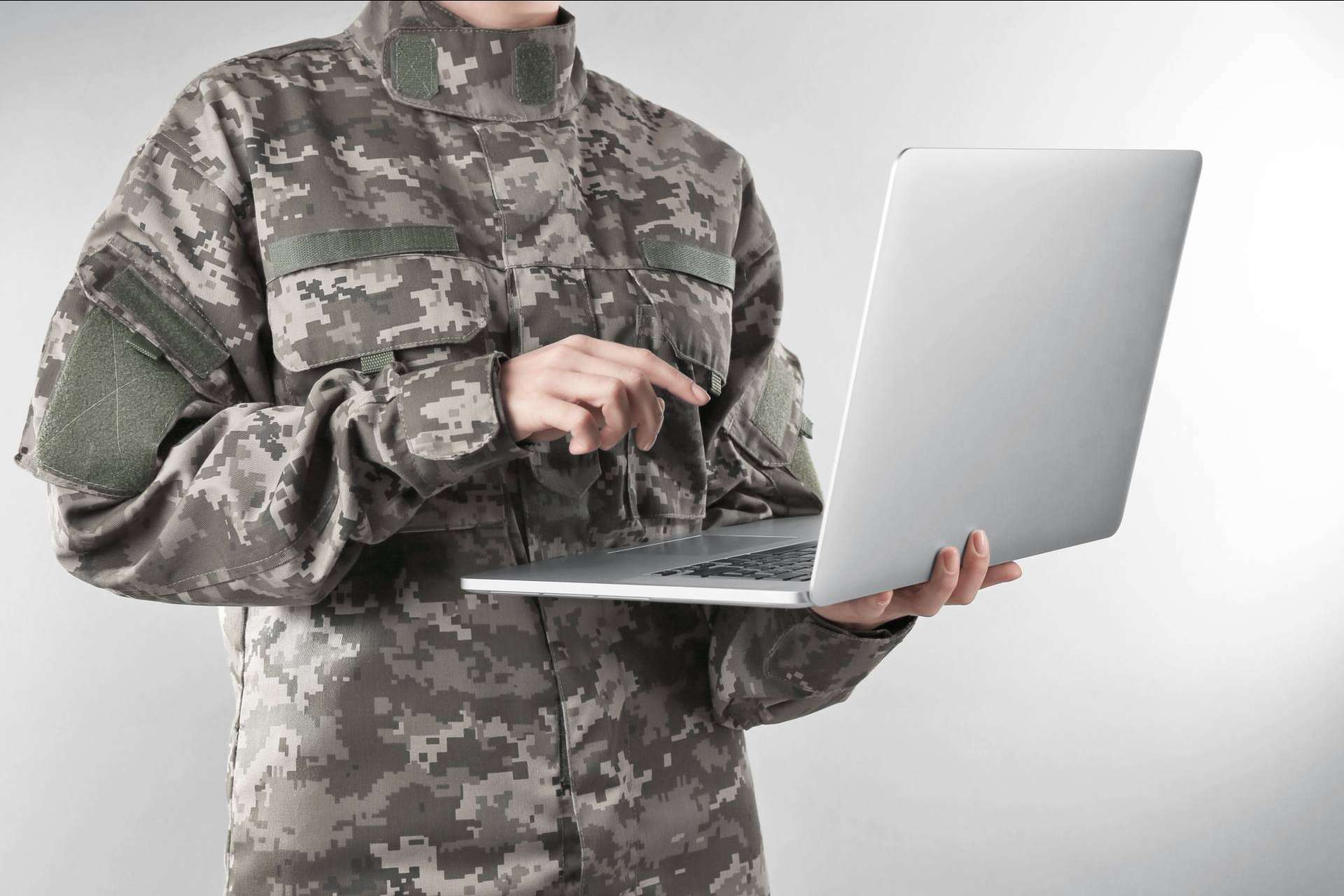 Convalidar el SLP de inglés en las Fuerzas Armadas de la mano de Varona’s Institute