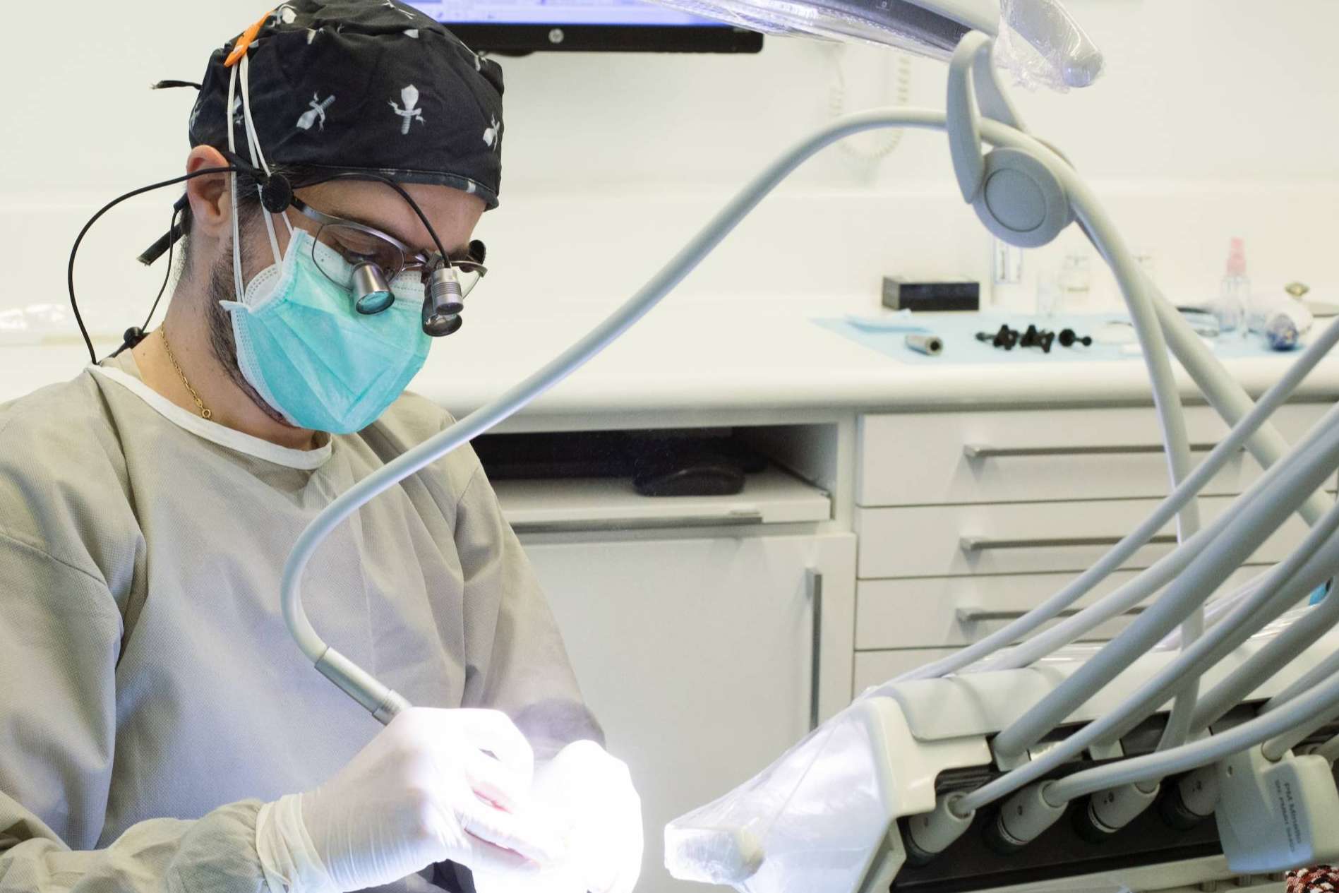 Clínica Dental Ruiz de Gopegui y las carillas dentales, uno de los recursos favoritos por los expertos en estética dental