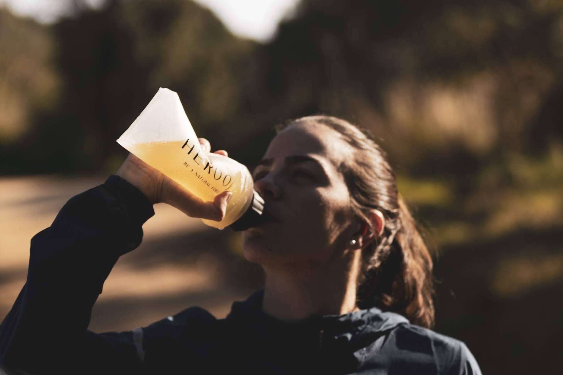Nutrición deportiva innovadora con agua de mar, de la mano de Herooj