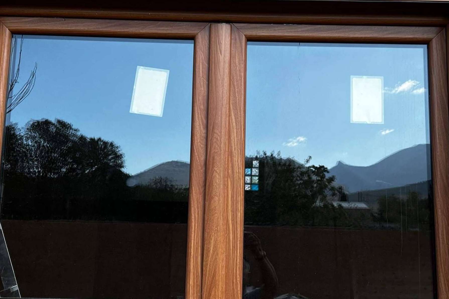 Ventanas del Mader fabrica ventanas de PVC resistentes y asequibles