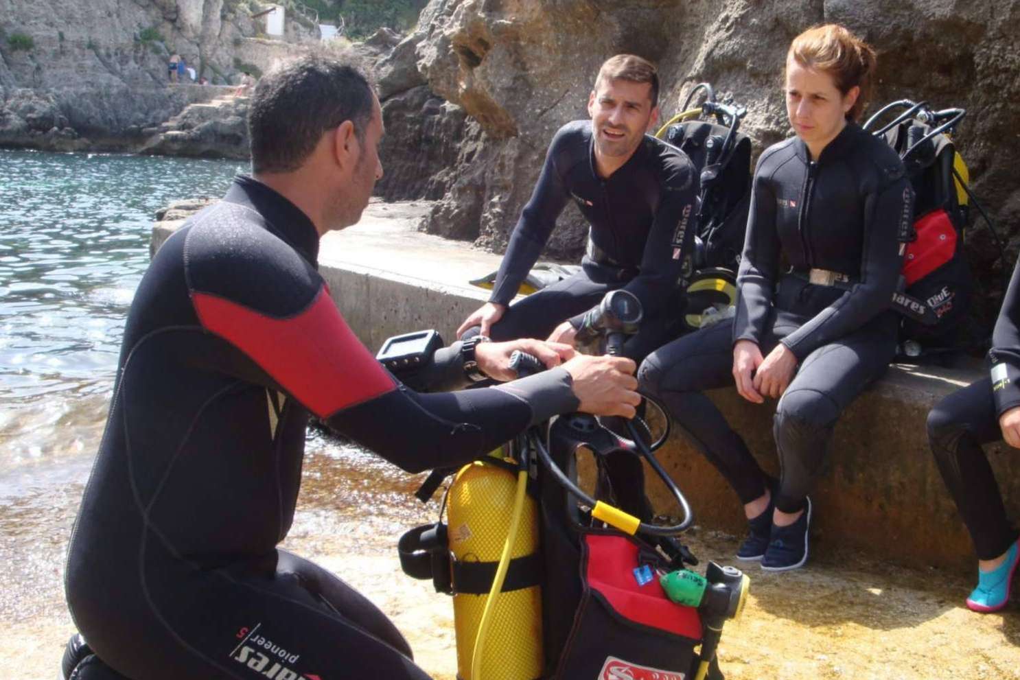 Buceo en familia para descubrir Menorca desde otra perspectiva, con Scuba Plus