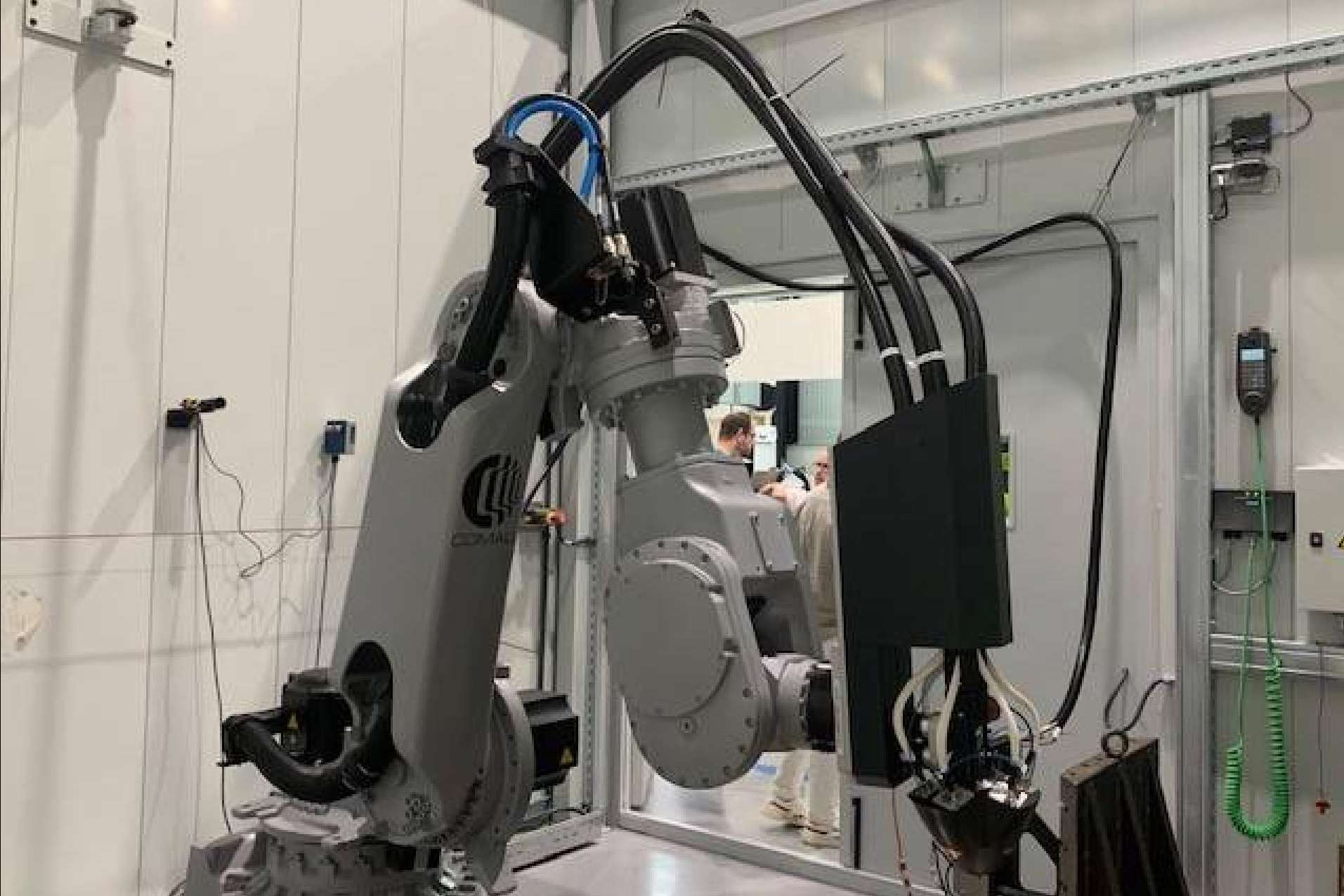 El sistema de protección frente a las emisiones de radiación láser por termografía con umbral de detección inteligente para incrementar la productividad y la seguridad en el sector metalmecánico, desarrollado por el proyecto CLAUDIT