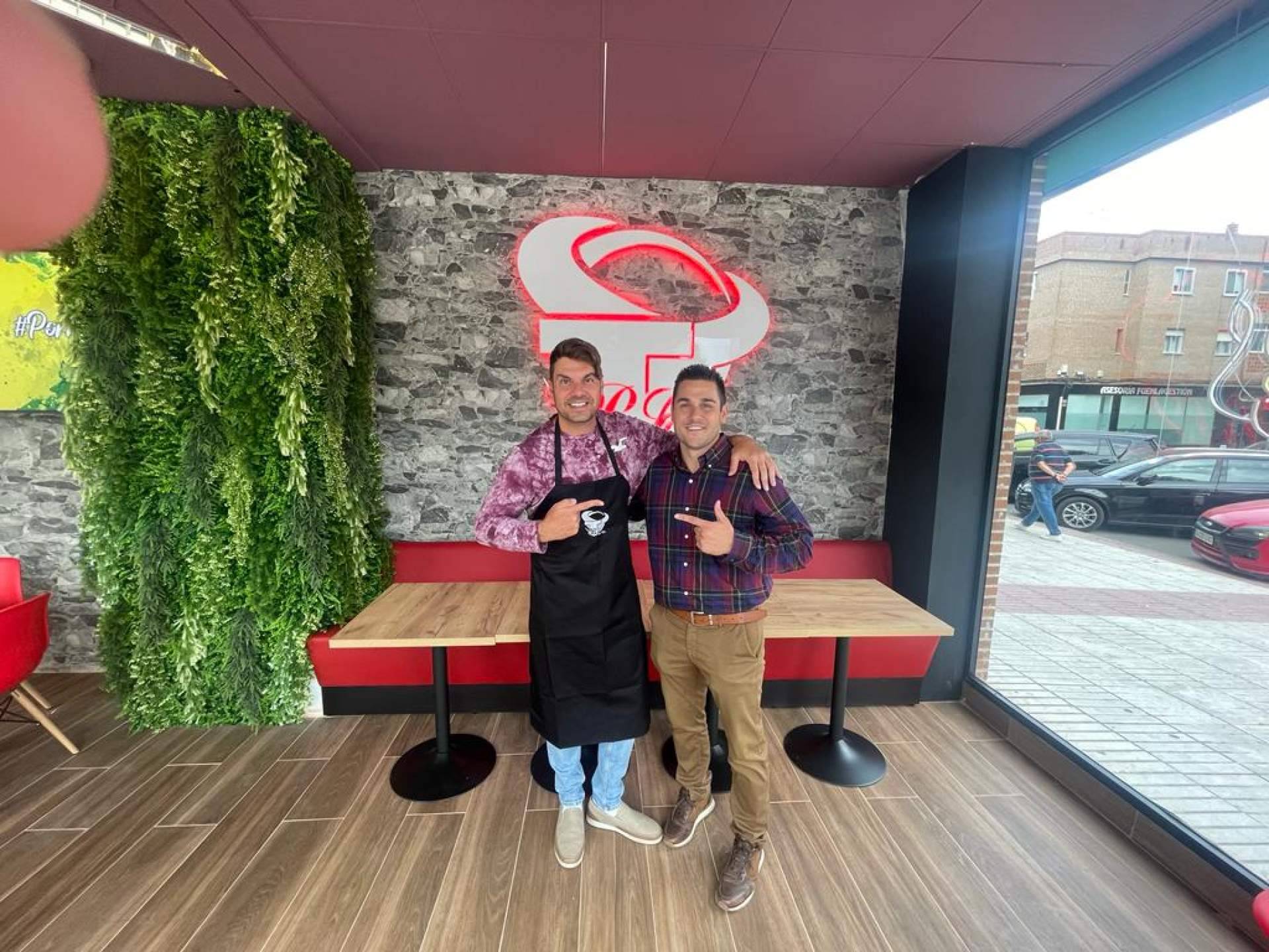 BreakingIce y TORO Burger, un acuerdo para disfrutar de citas en estos restaurantes