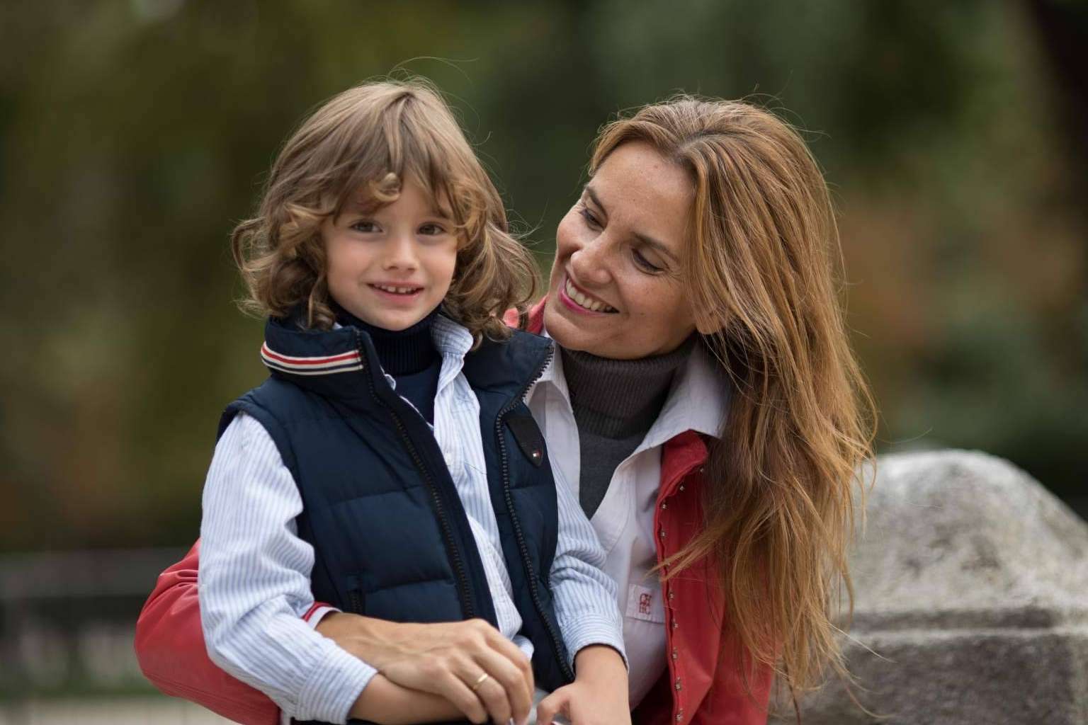 Minimo, un jersey de cuello alto con una propuesta diferente