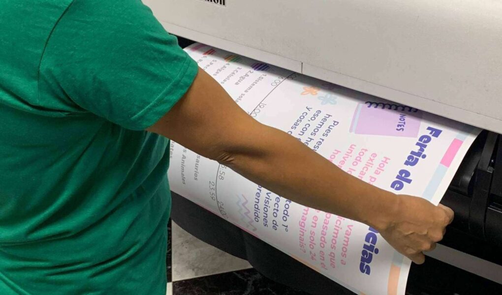 Fotocopia Barata, la copistería que ofrece un servicio online y a