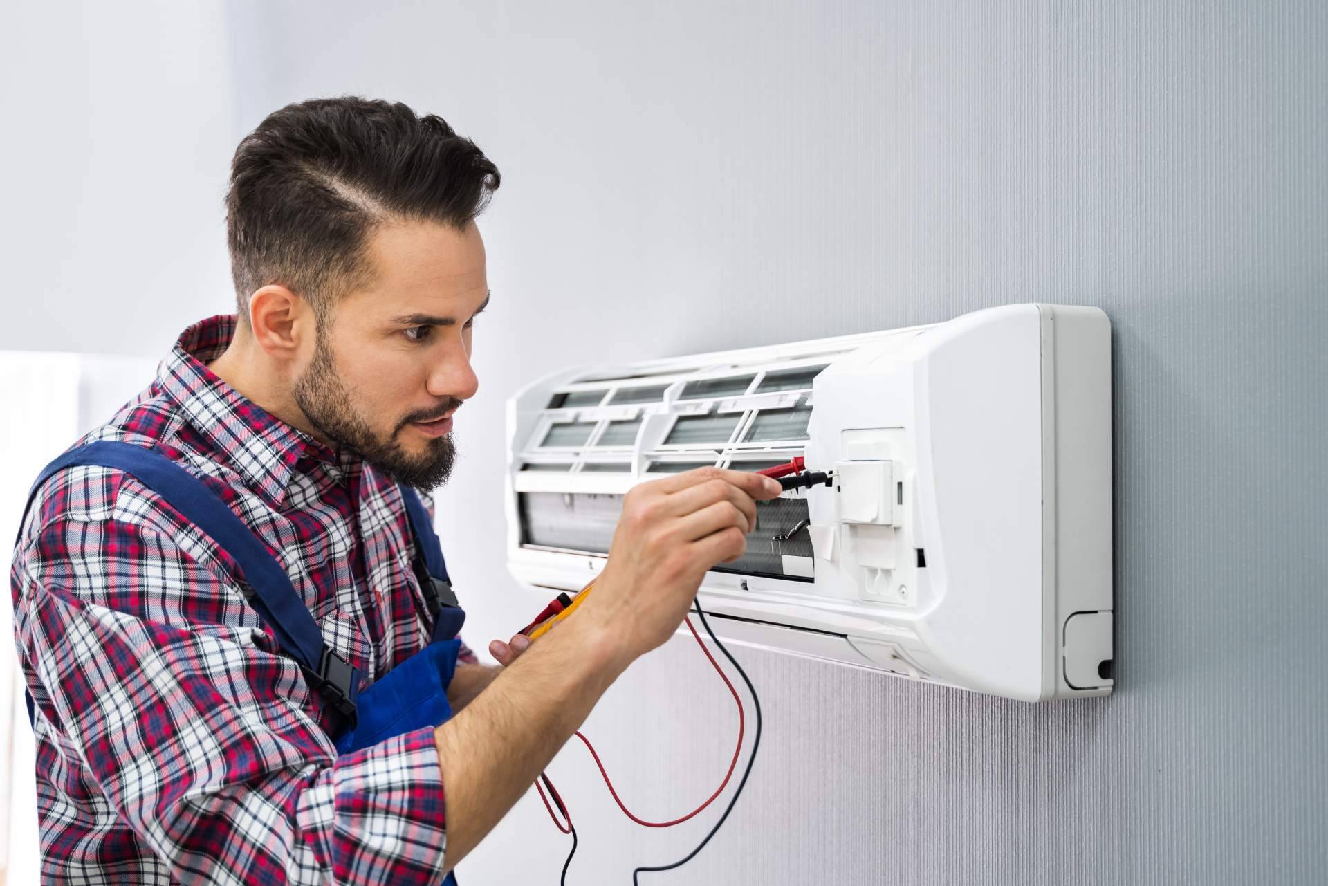Instalación de equipos de aire acondicionado en Acapulco, por Servicios Residenciales