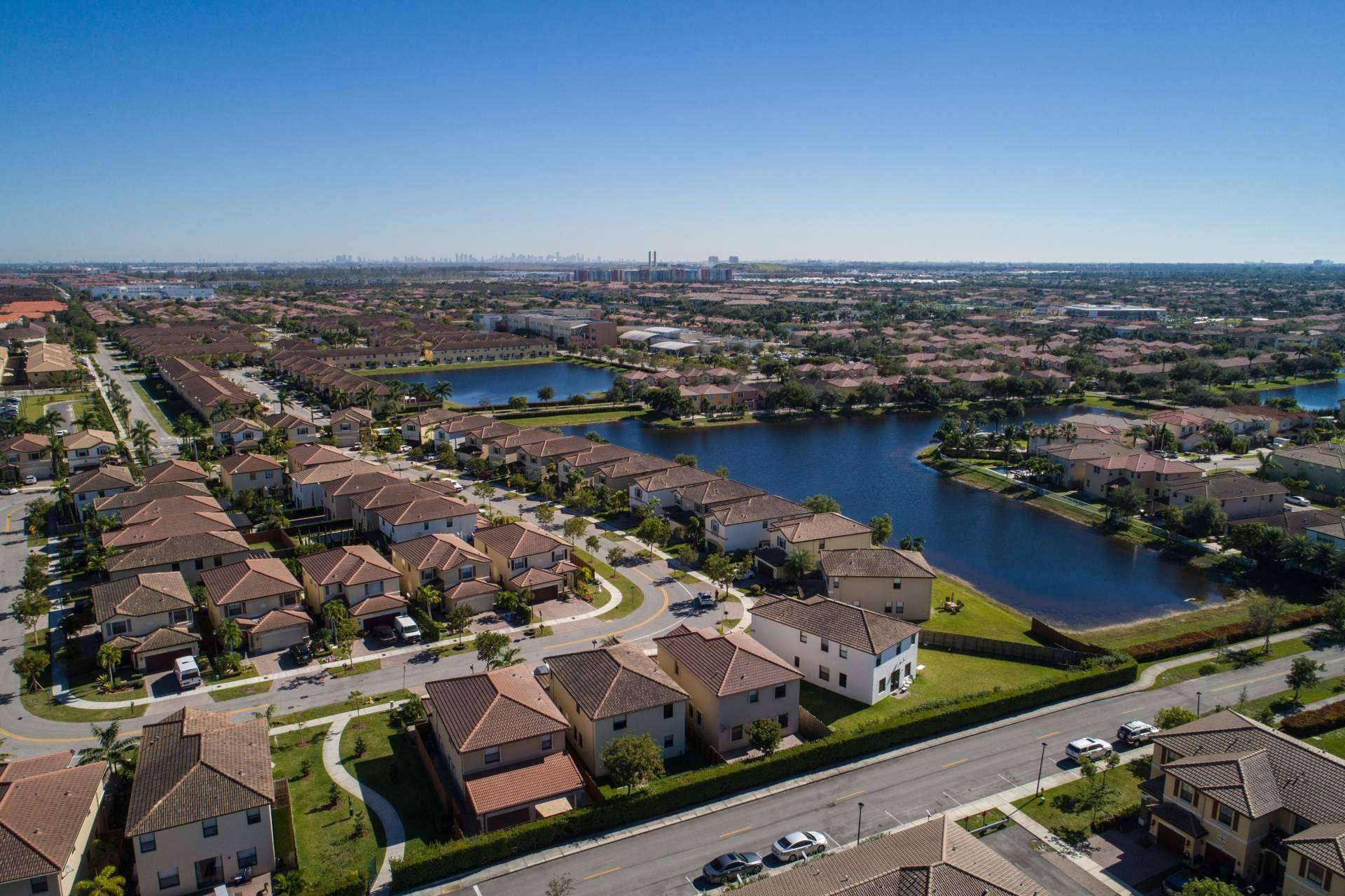 ¿Cuáles son las ventajas de la venta de inmobiliarias en Miami?