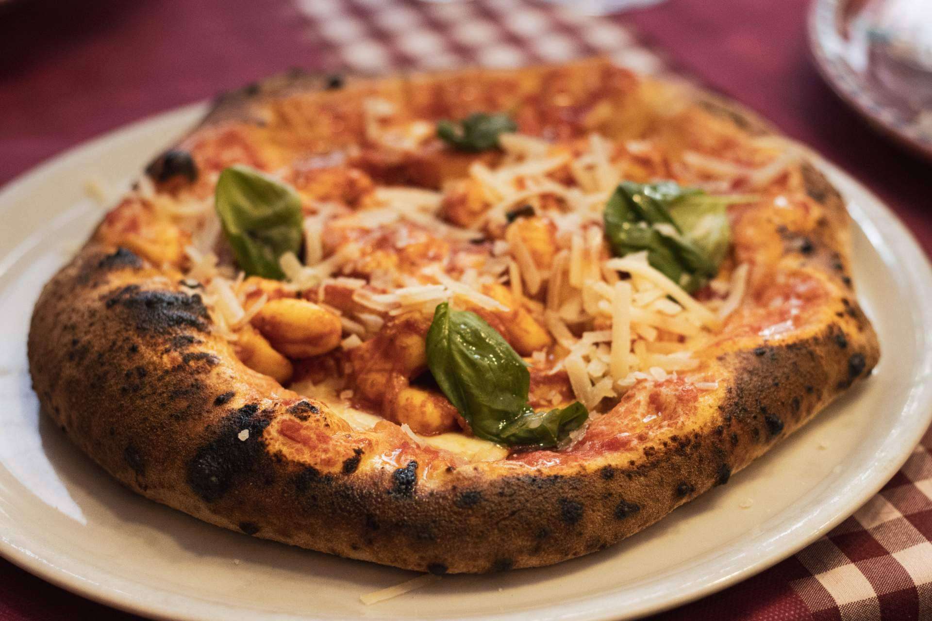 Spaccanapoli, visitar una auténtica pizzería napolitana en Barcelona