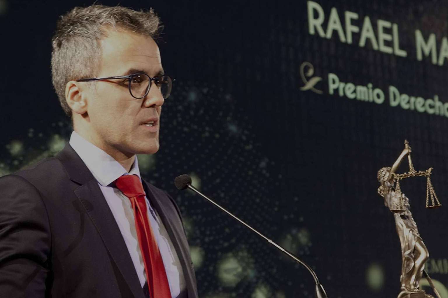 La importancia de contar con un abogado especialista en negligencias médicas, por el abogado Rafael Martín Bueno