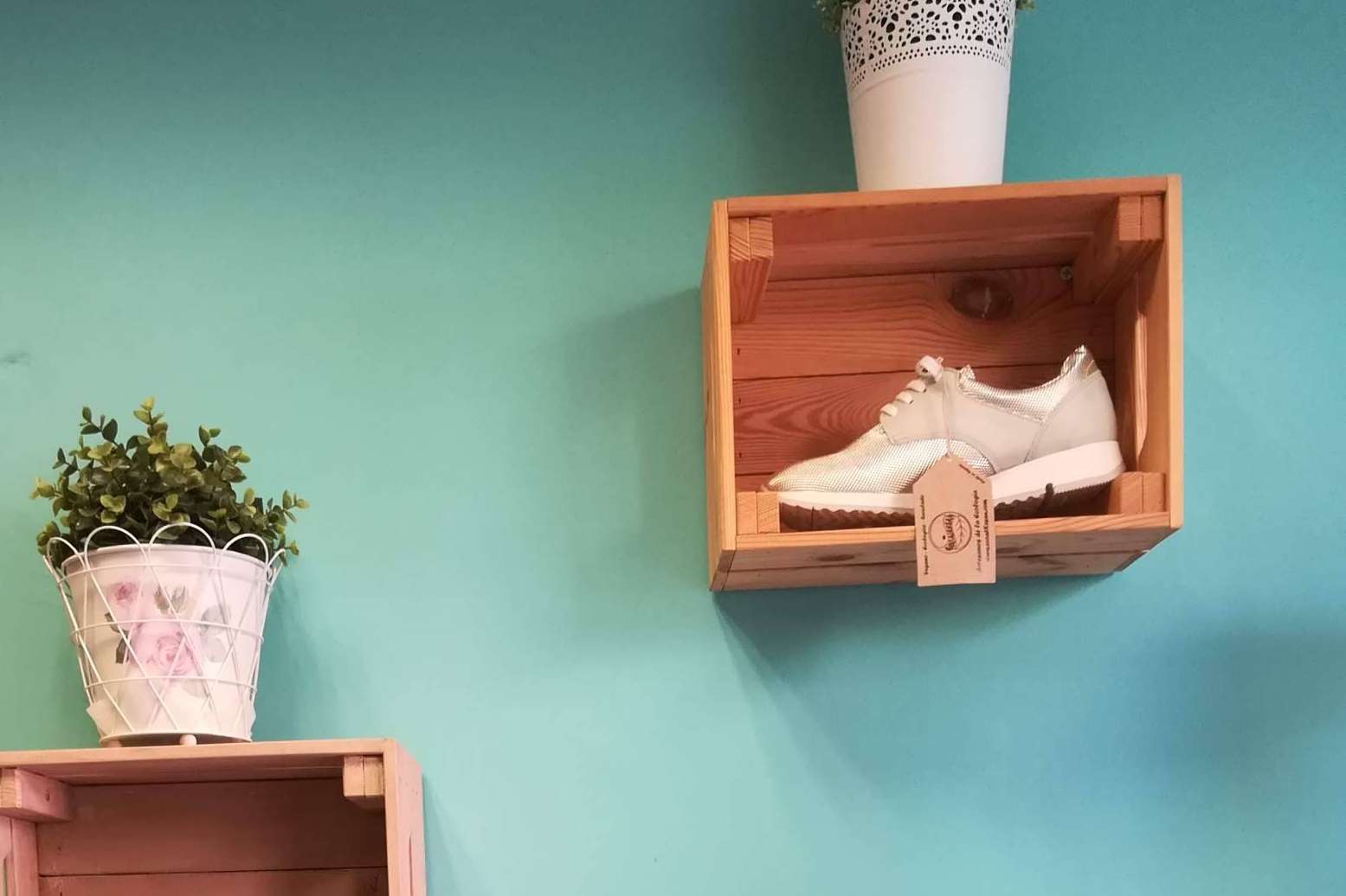 Sumarse a la alternativa sostenible a través de los zapatos sostenibles de Ecoalkesan