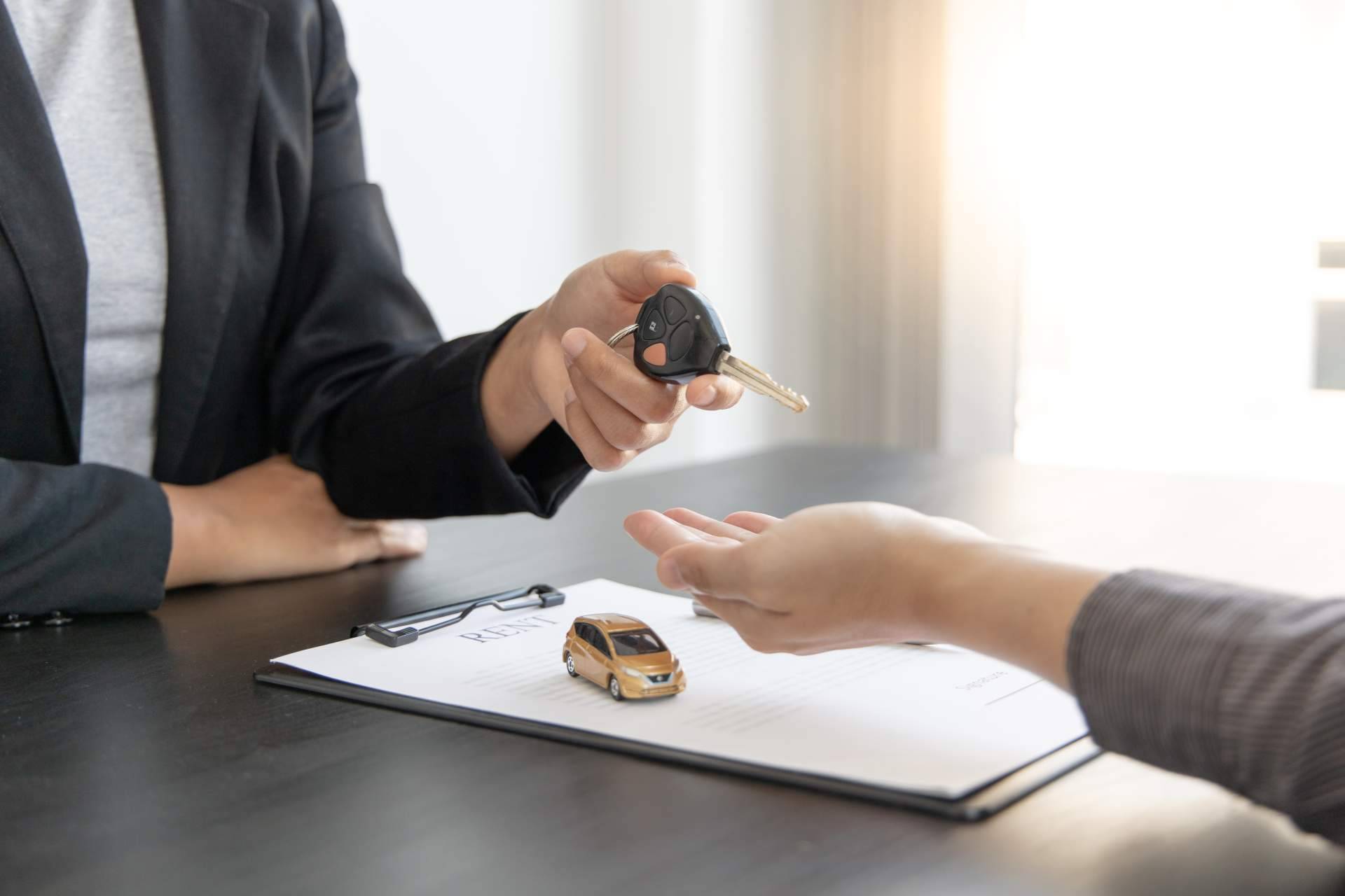 Finisterre 21 Confluence Group lanza un pionero servicio de renting; con coches completamente nuevos por una única cuota mensual y 100 % desgravable para empresas y autónomos