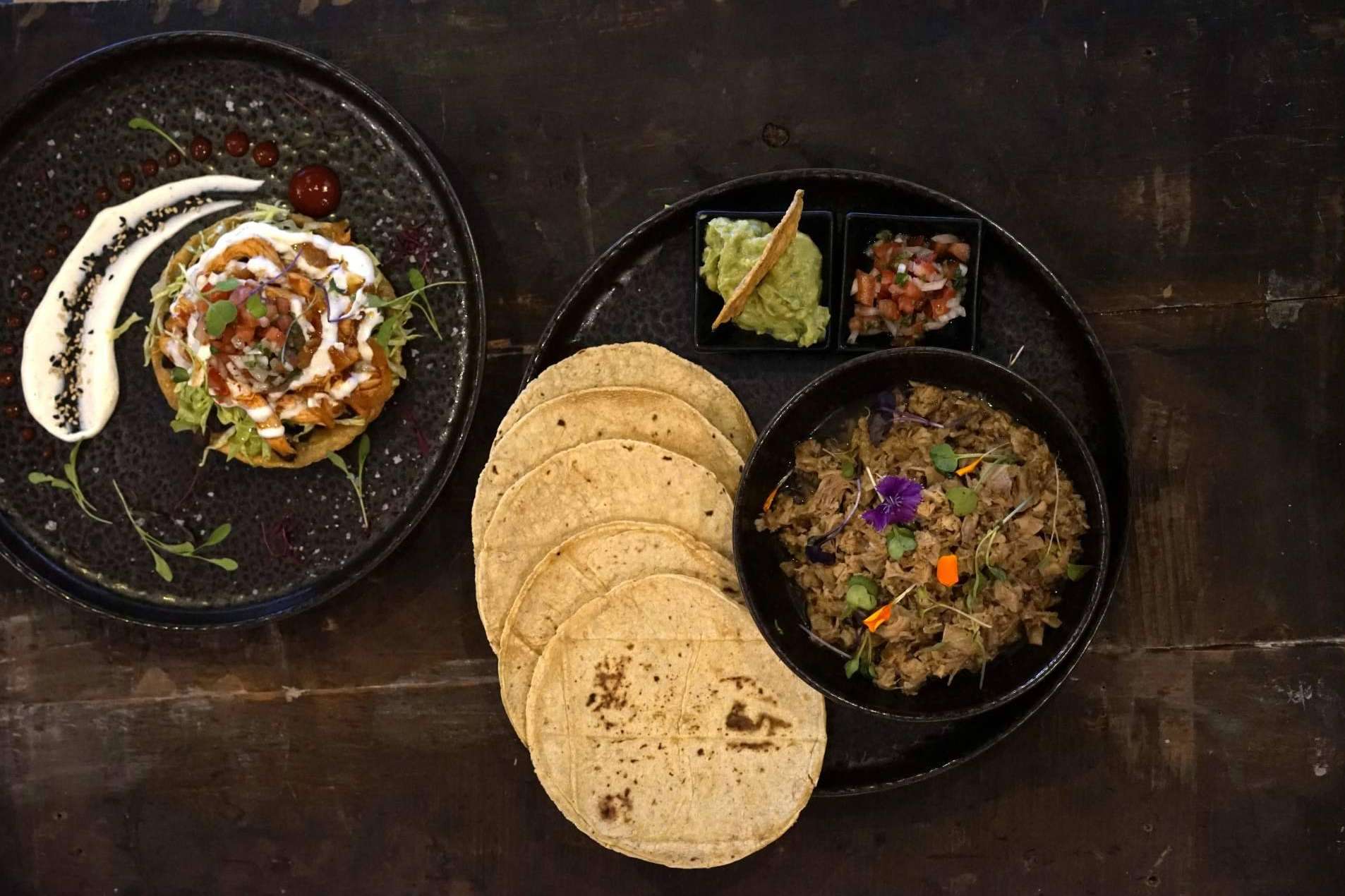 Explorar la rica gastronomía mexicana en Hijo del Maíz, un lugar donde deleitar platos típicos