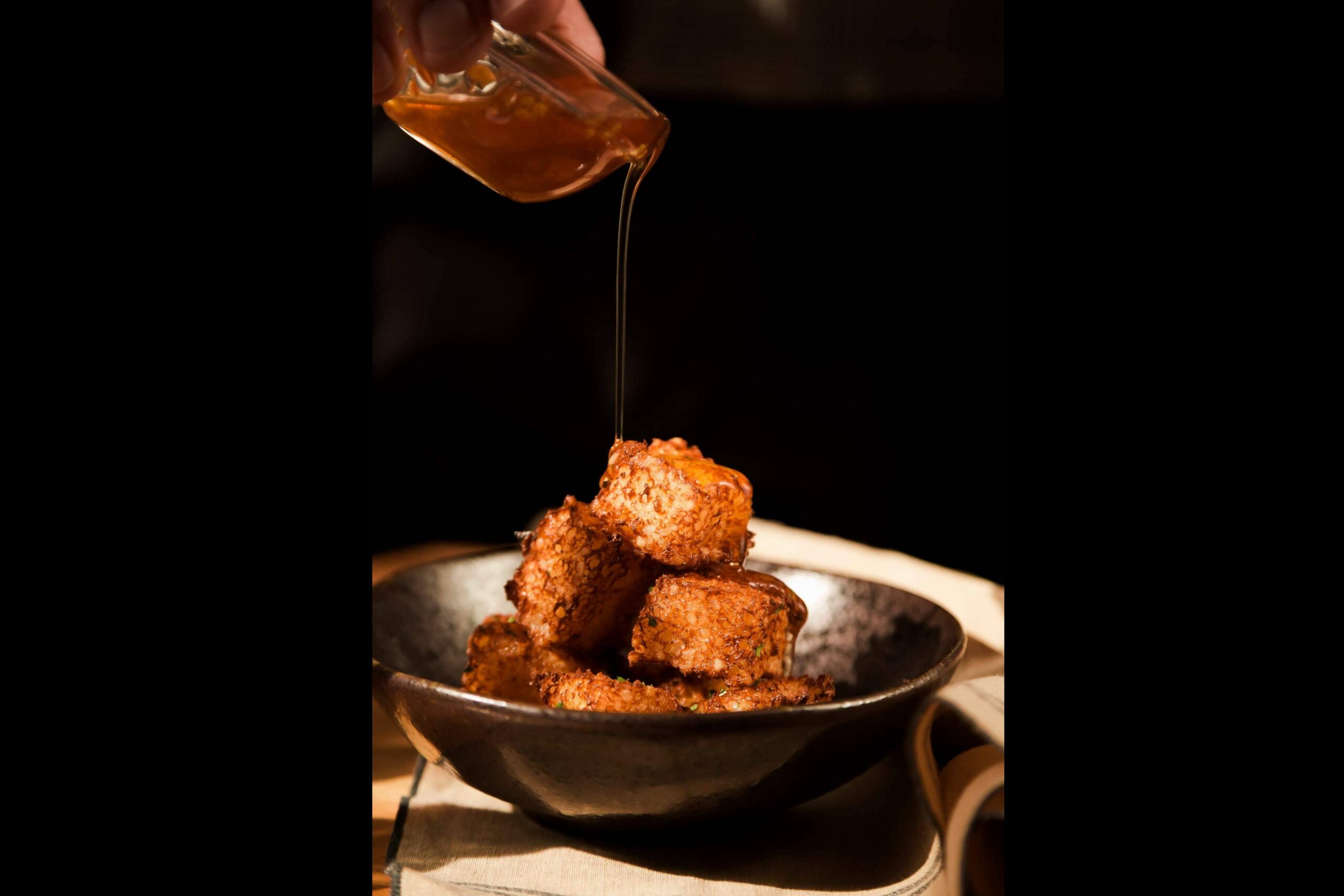 Tropicalista Madrid es una deliciosa propuesta gastronómica y de coctelería basada en la cocina brasileña