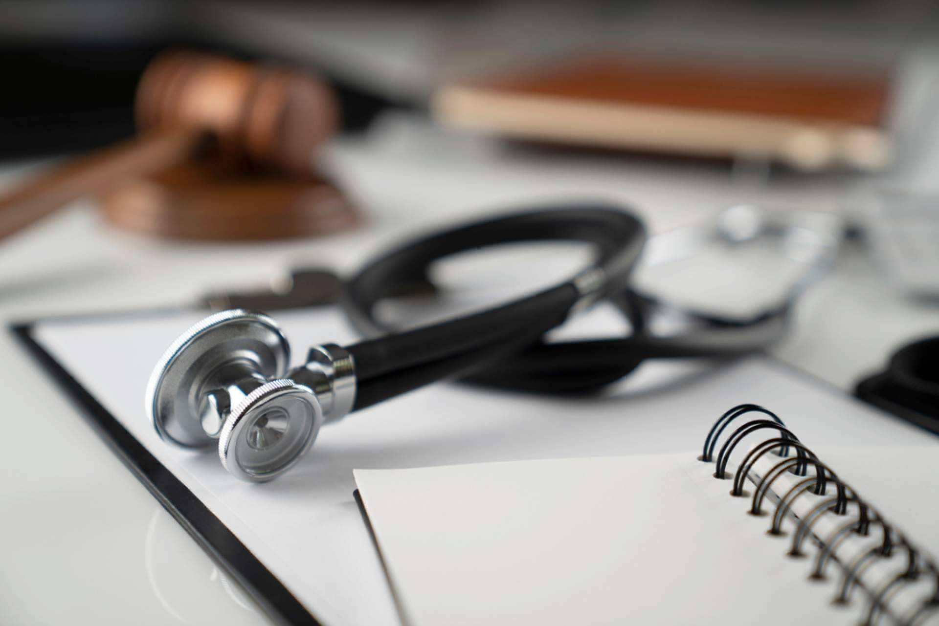 En qué consiste el síndrome de transfusión feto-materna. ¿Cómo se detecta una negligencia médica?