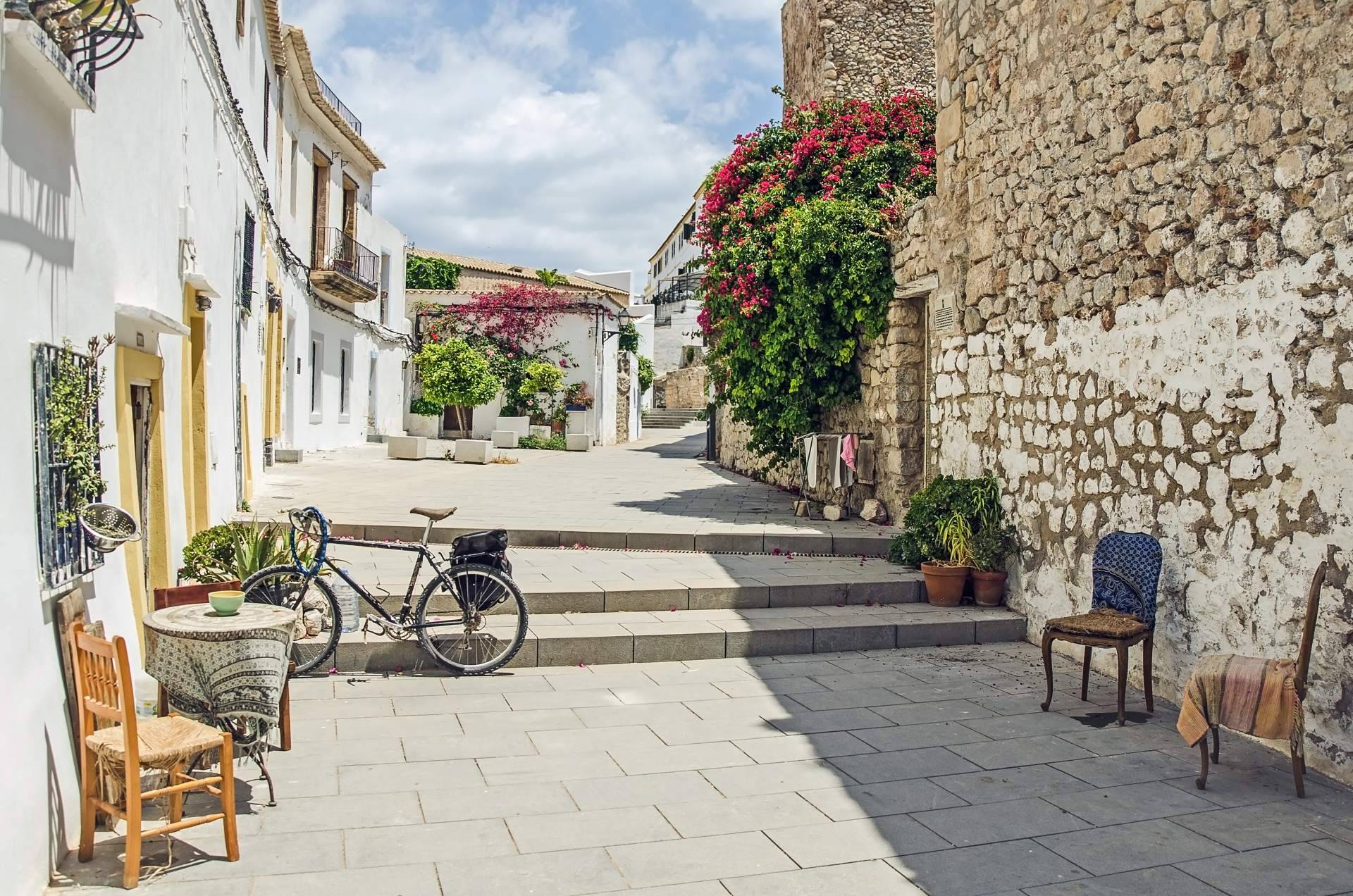 En Ibiza con LoveMexperience se pueden vivir experiencias únicas y planes exclusivos