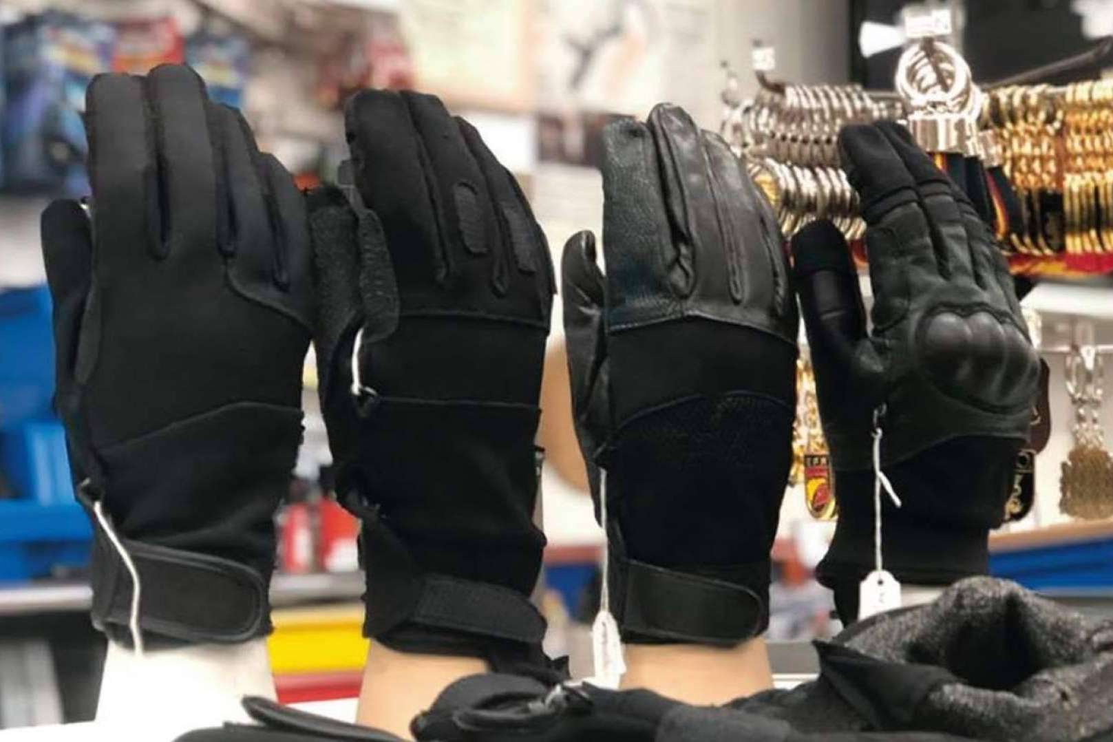 Máxima protección y confort para operativos de fuerzas de seguridad con los guantes anticorte