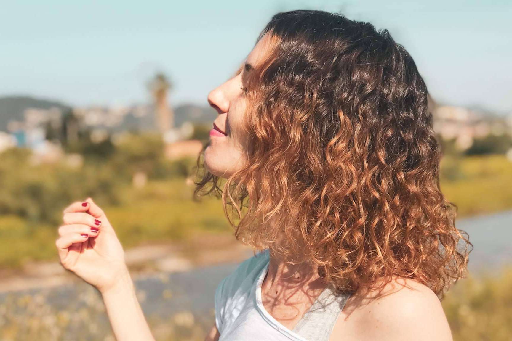 Un canal de YouTube sobre bienestar, minimalismo y desarrollo personal, con Silvia Ahora