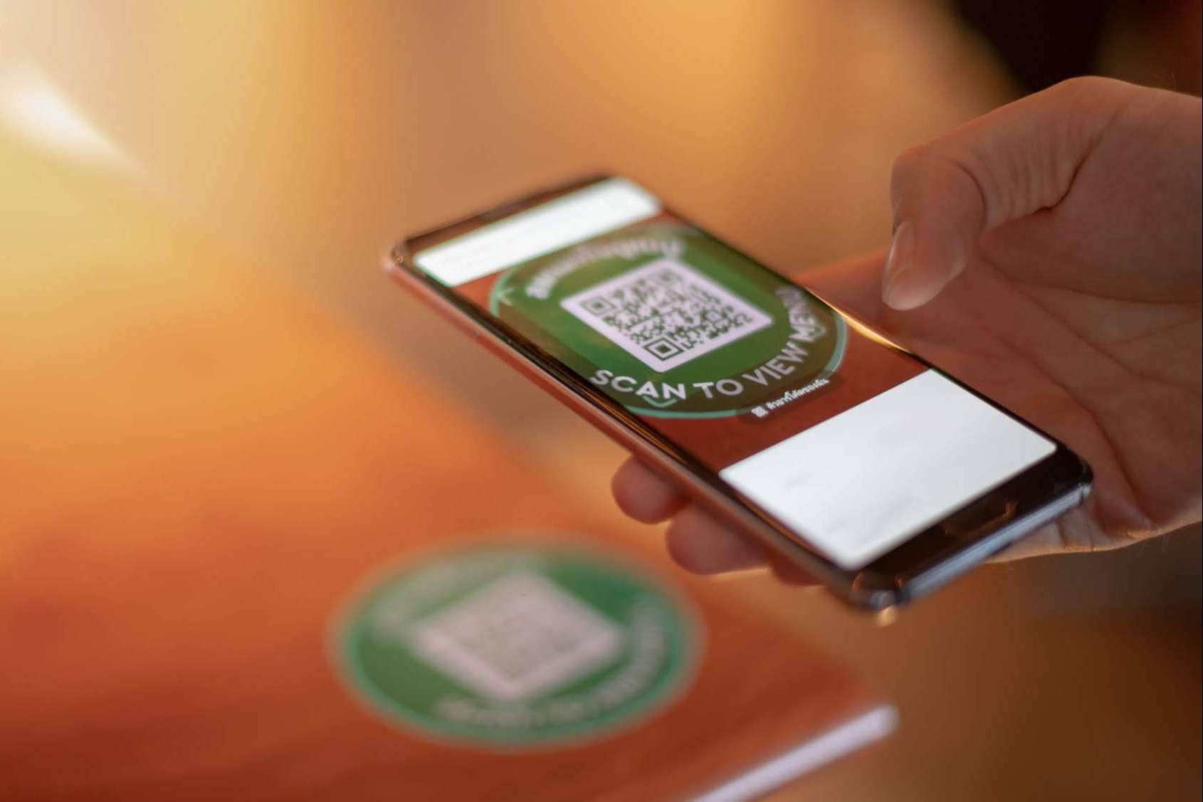 La revolución de las cartas QR profesiones llega de la mano de Menu.es