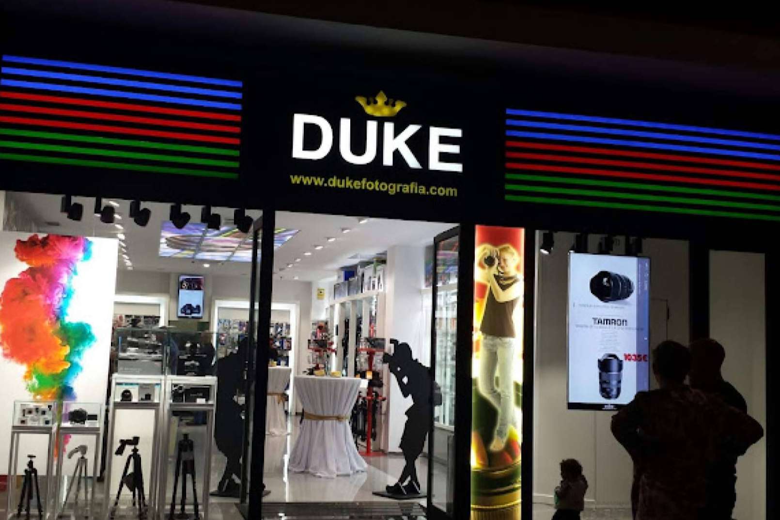 Distintas opciones de cámaras digitales en Duke Fotografía