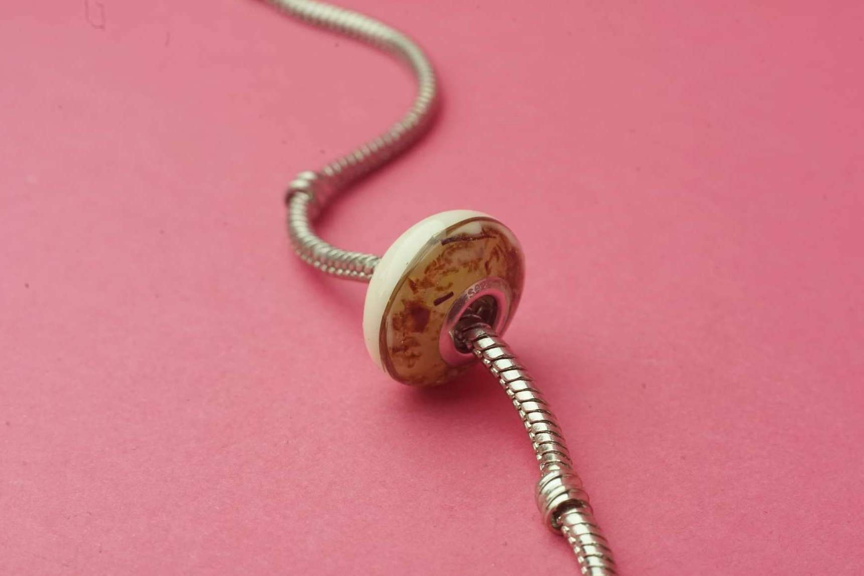¿Dónde encontrar joyas con cordón umbilical? Mummy's Milk Shop