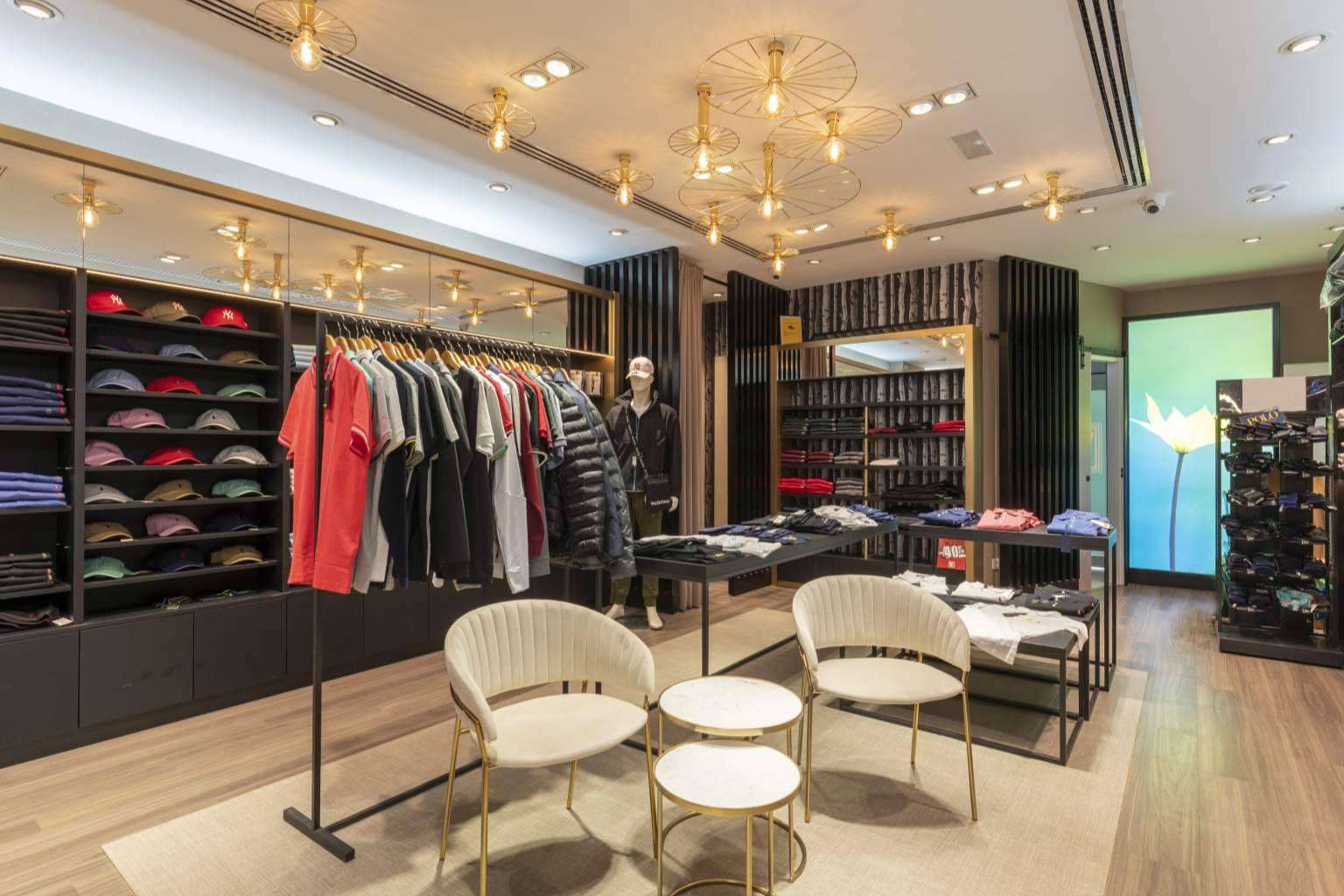 Los expertos en interiorismo comercial de la empresa Dos por Dos Grupo Imagen