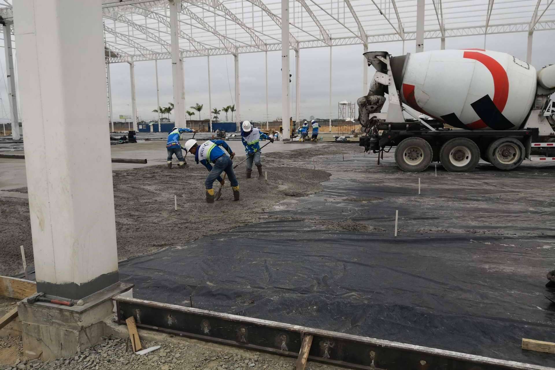 Microfibras Fibratec en soleras de Farmayala-Ecuador