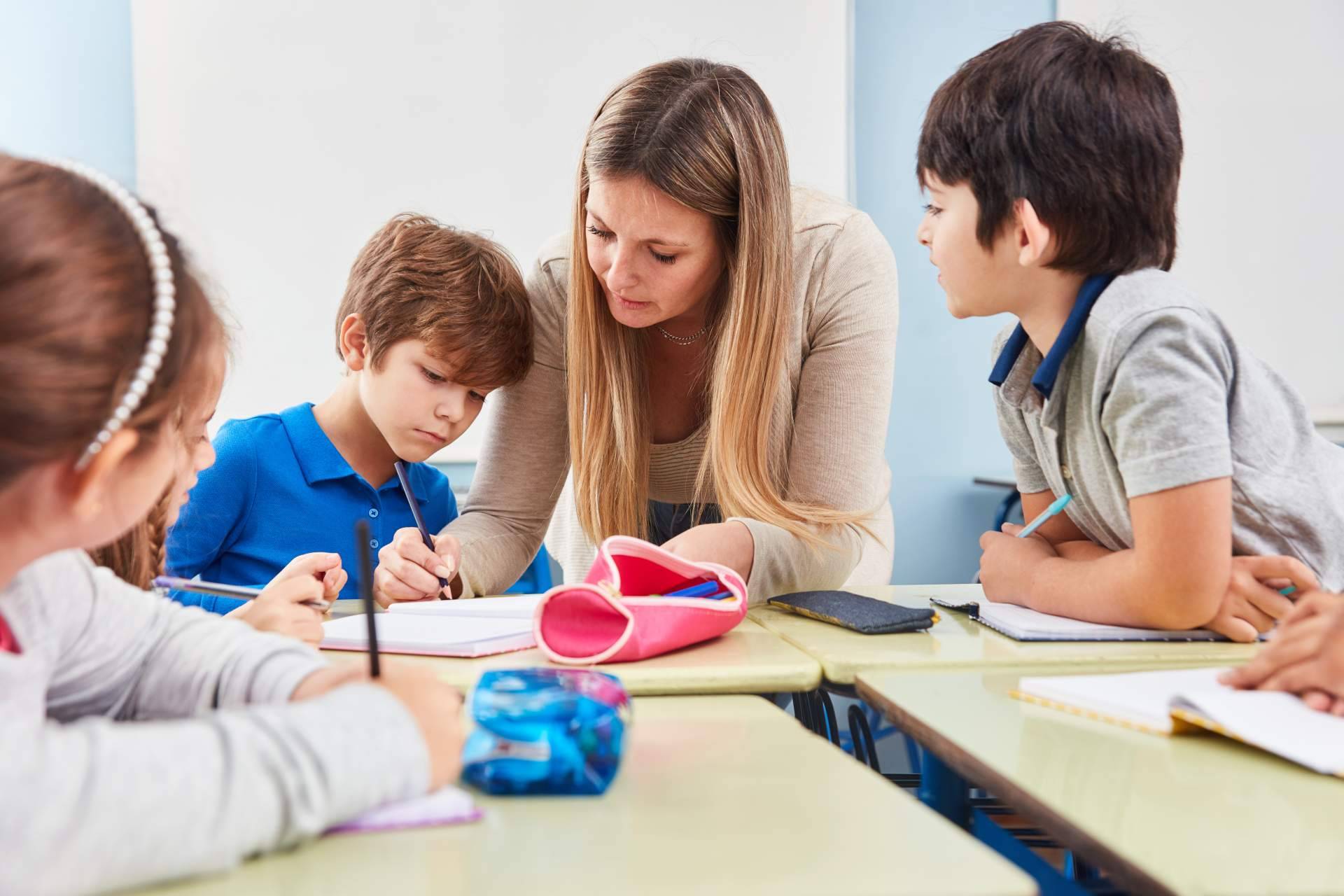 Formarse como pedagogo terapeutico es posible con el programa de ISEB