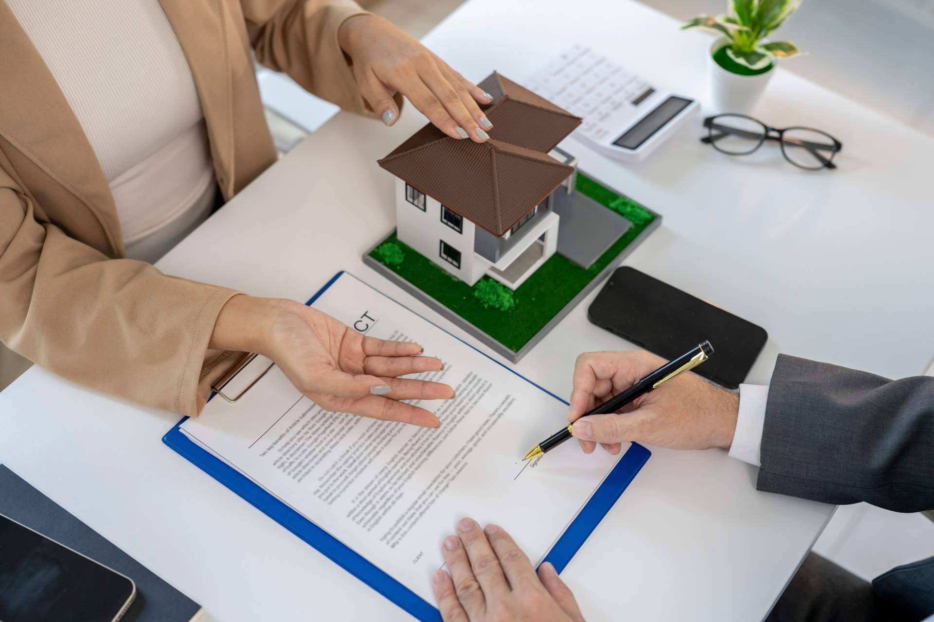 Jacqueline Álvarez Servicios Inmobiliarios ofrece servicios personalizados de compra, venta y alquiler en Parla