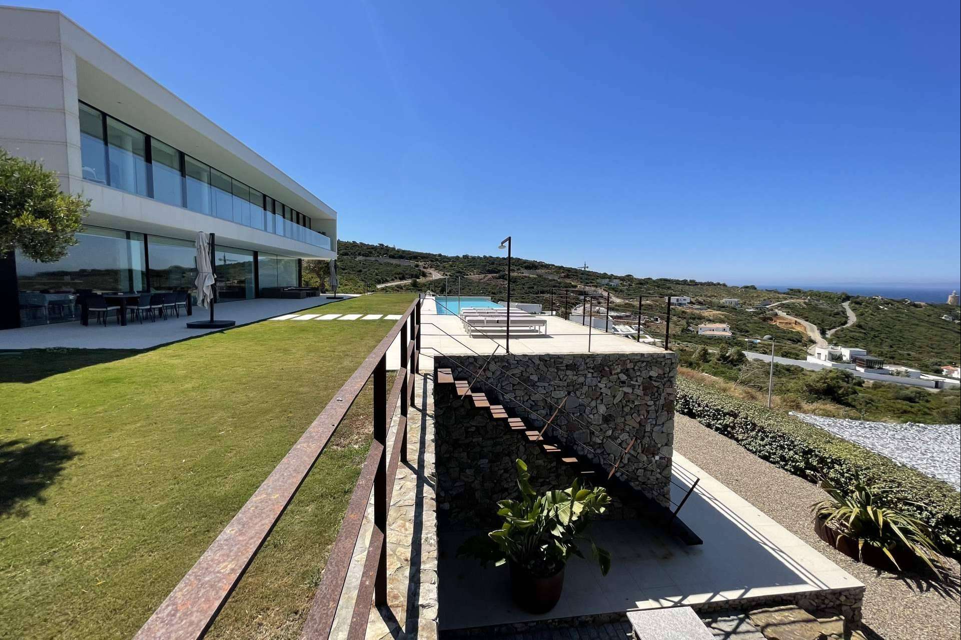 Alquiler de lujo en Zahara de los Atunes, Villa Alkaram se prepara para las vacaciones de verano 2025