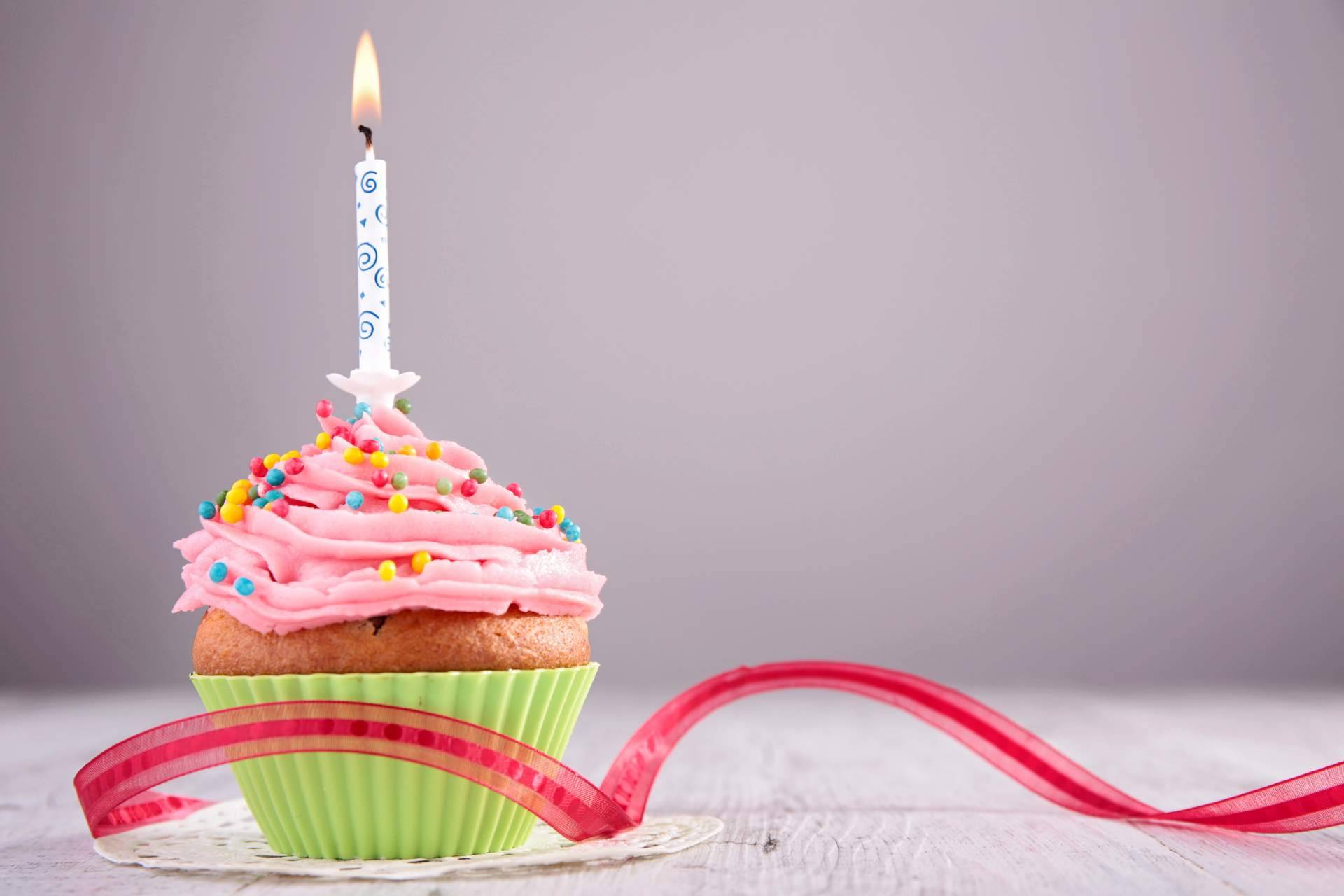 ENEB celebra 10 años de formación empresarial online con la vista puesta en el futuro