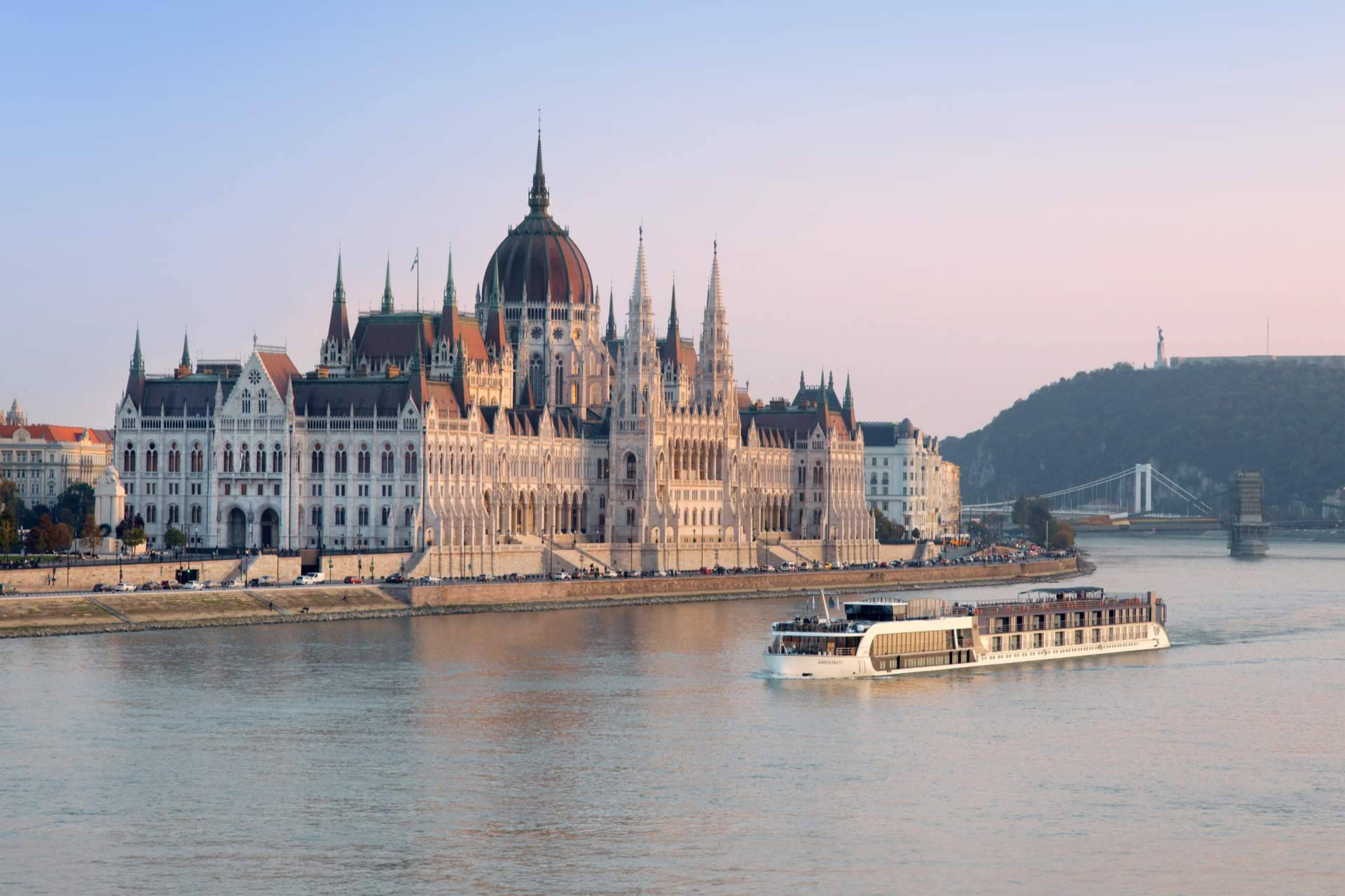 AmaWaterways amplía su flota en Europa con ocho nuevos barcos