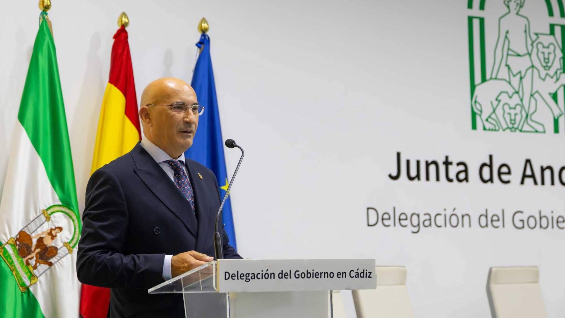 Acuerdo de análisis en Cádiz, El Consejo General API, el Senado y la Junta de Andalucía examinan a fondo