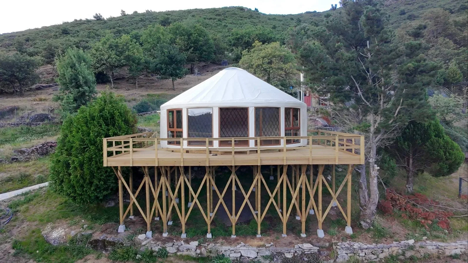 La Yurta Moderna; Una solución alternativa y rápida a la vivienda que se puede montar sin licencia