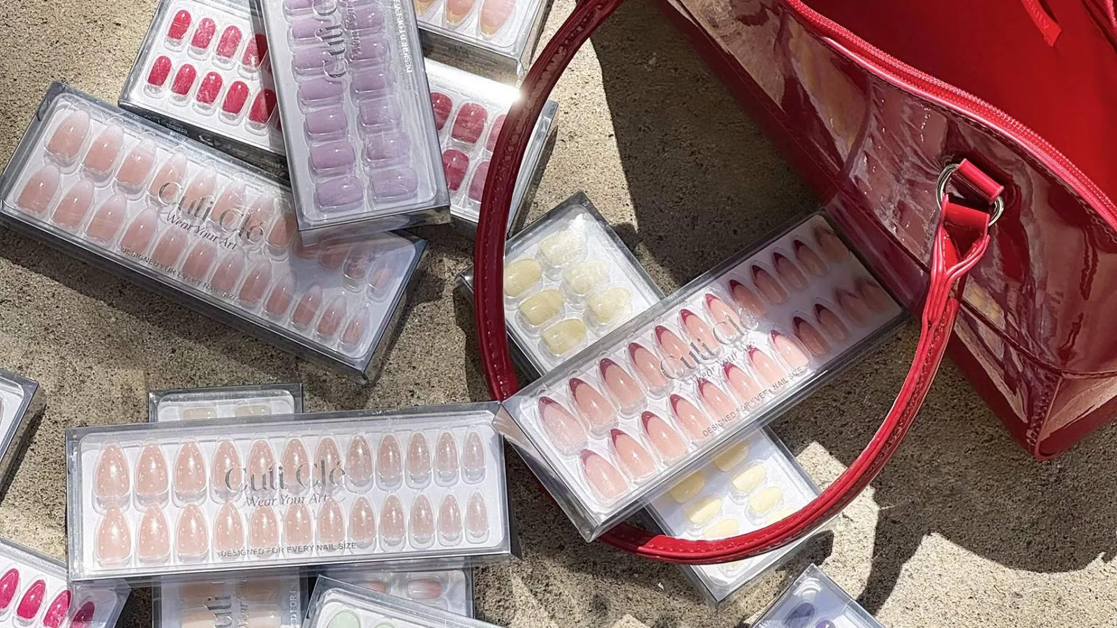 La manicura en casa gana terreno en España gracias al auge de las uñas press-on